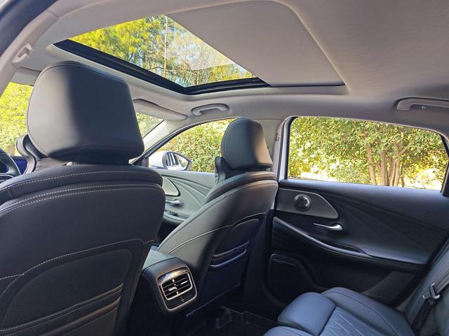 Chery 2024 car image #11