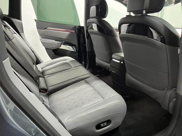 极氪 极氪7X 2024 汽车图片 #11