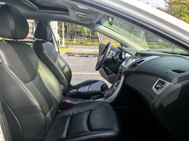 Hyundai Elantra MD 2015 immagine di auto #11