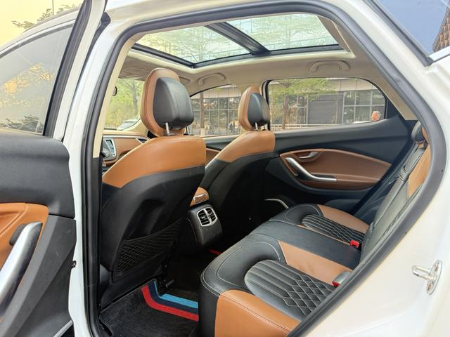 Soueast DX7 2018 immagine di auto #11