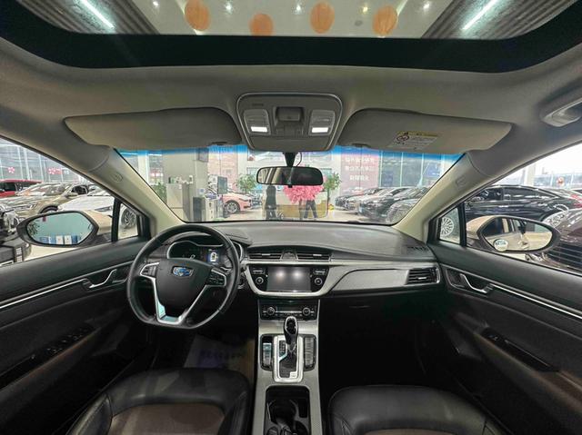 GEELY Emgrand GS 2016 car image #11