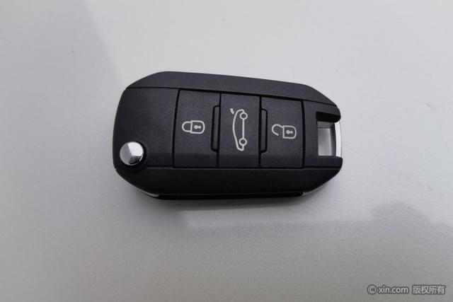 标致 标致408 2015 汽车图片 #11