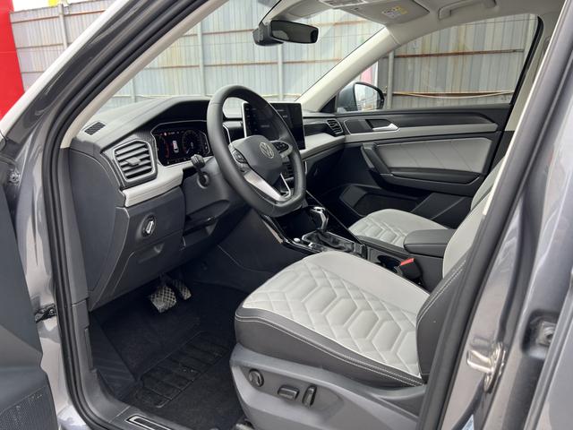 Volkswagen Tayron 2023 car image #11