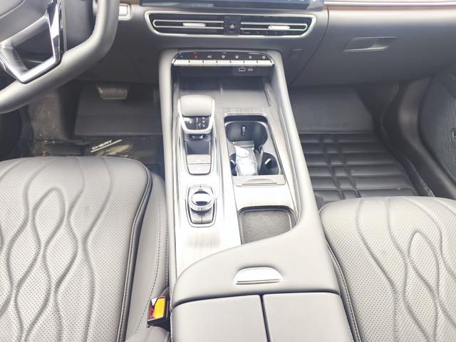 Chery Arrizo 8 Pro 2025 immagine di auto #11