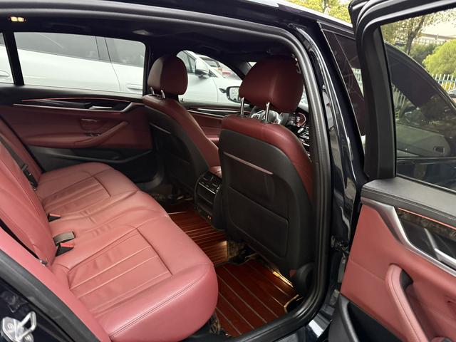 BMW 5 Series 2020 #11 BMW 5 Series 2020 car image #11