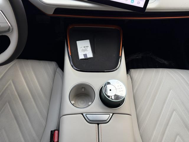 Deepal SL03 2023 صورة سيارة #11