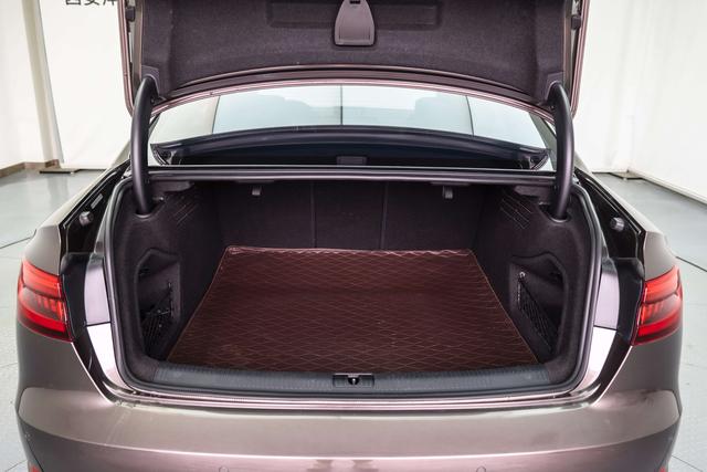 奥迪 奥迪A4L 2017 汽车图片 #11