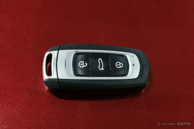 GEELY Vision X3 2019 immagine di auto #11