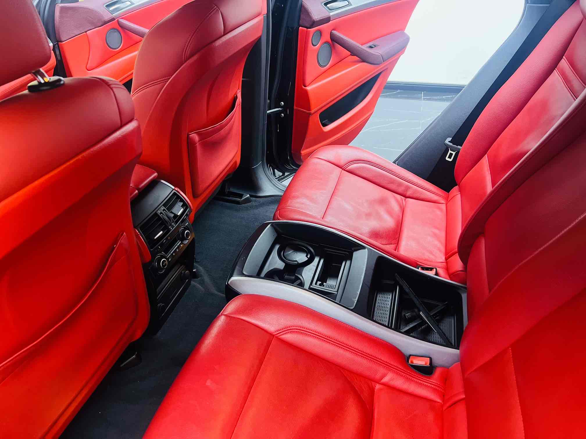 BMW X6 M 2013 #11 BMW X6 M 2013 car image #11