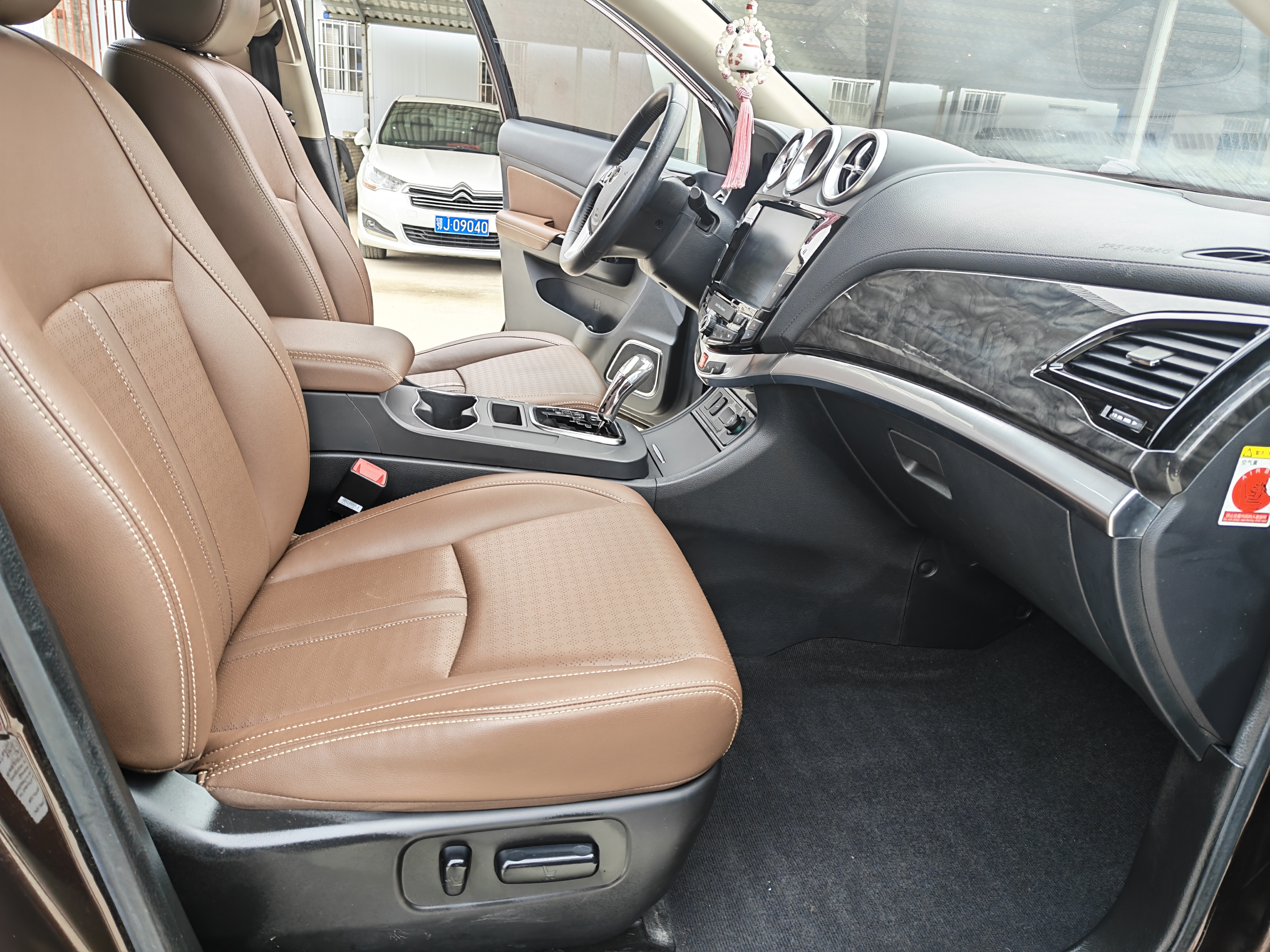 BYD S7 2016 car image #11