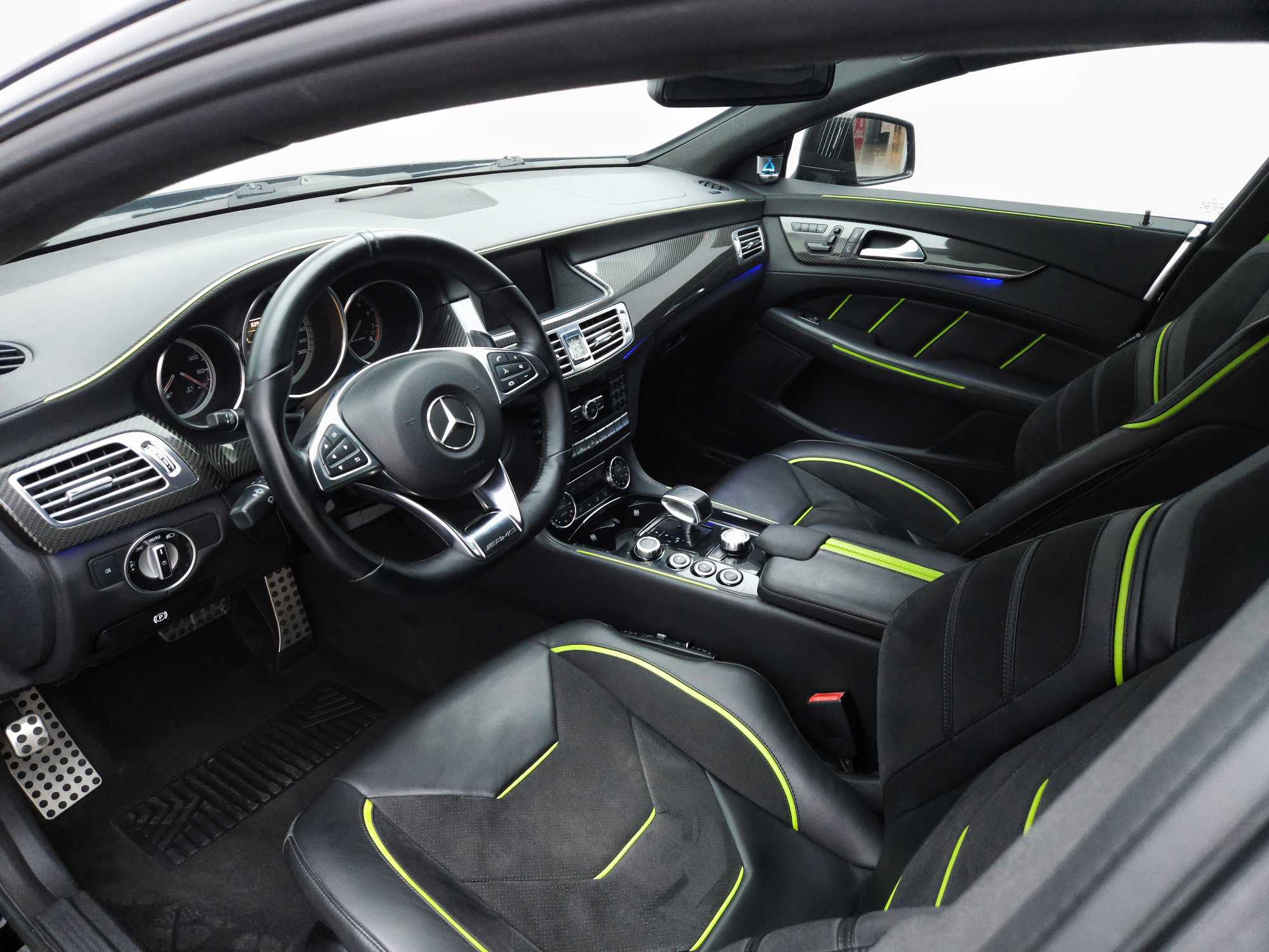 Mercedes-Benz CLS AMG 2012 #11 Mercedes-Benz CLS AMG 2012 car image #11