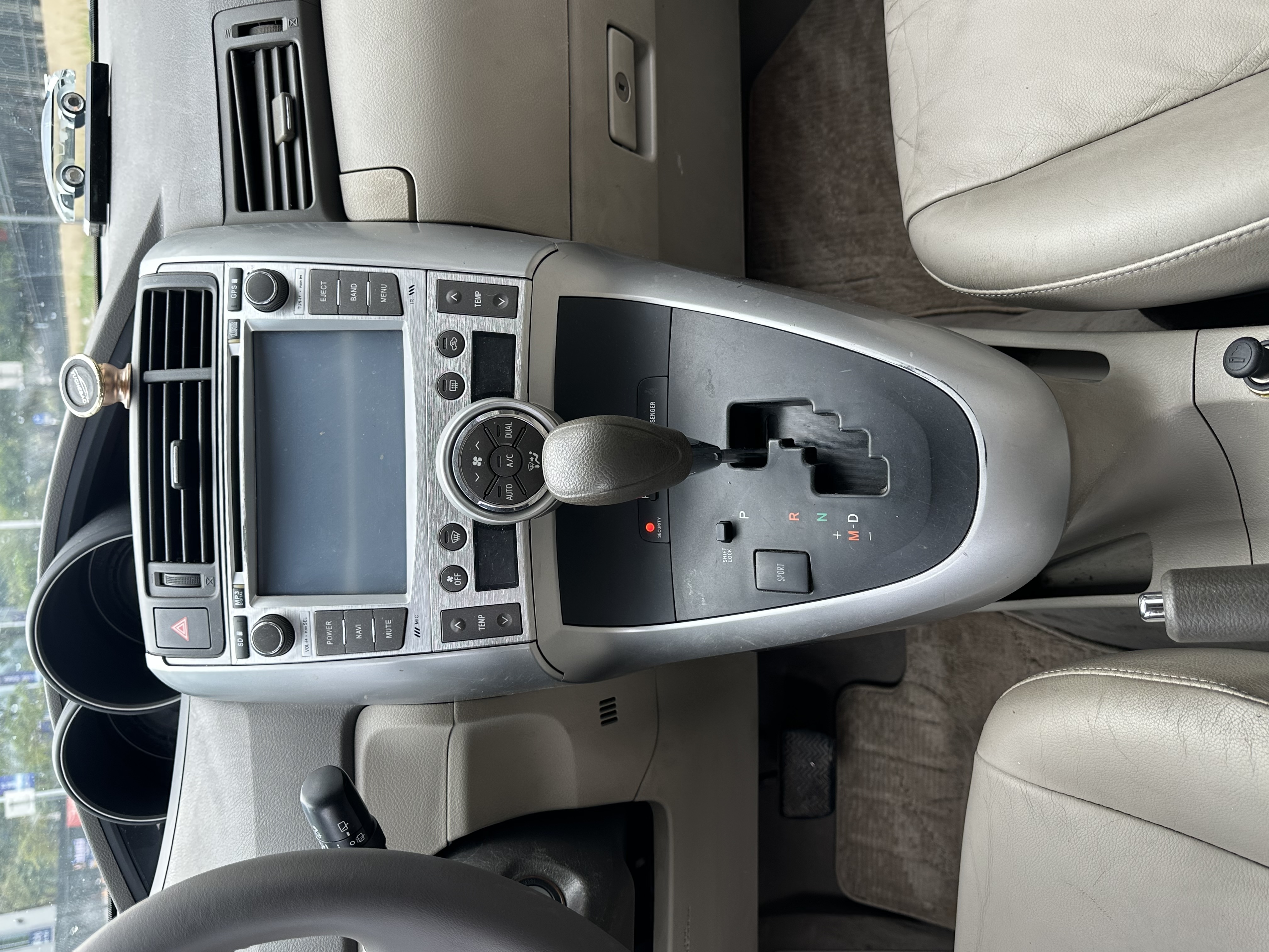 Toyota Verso 2012 car image #11