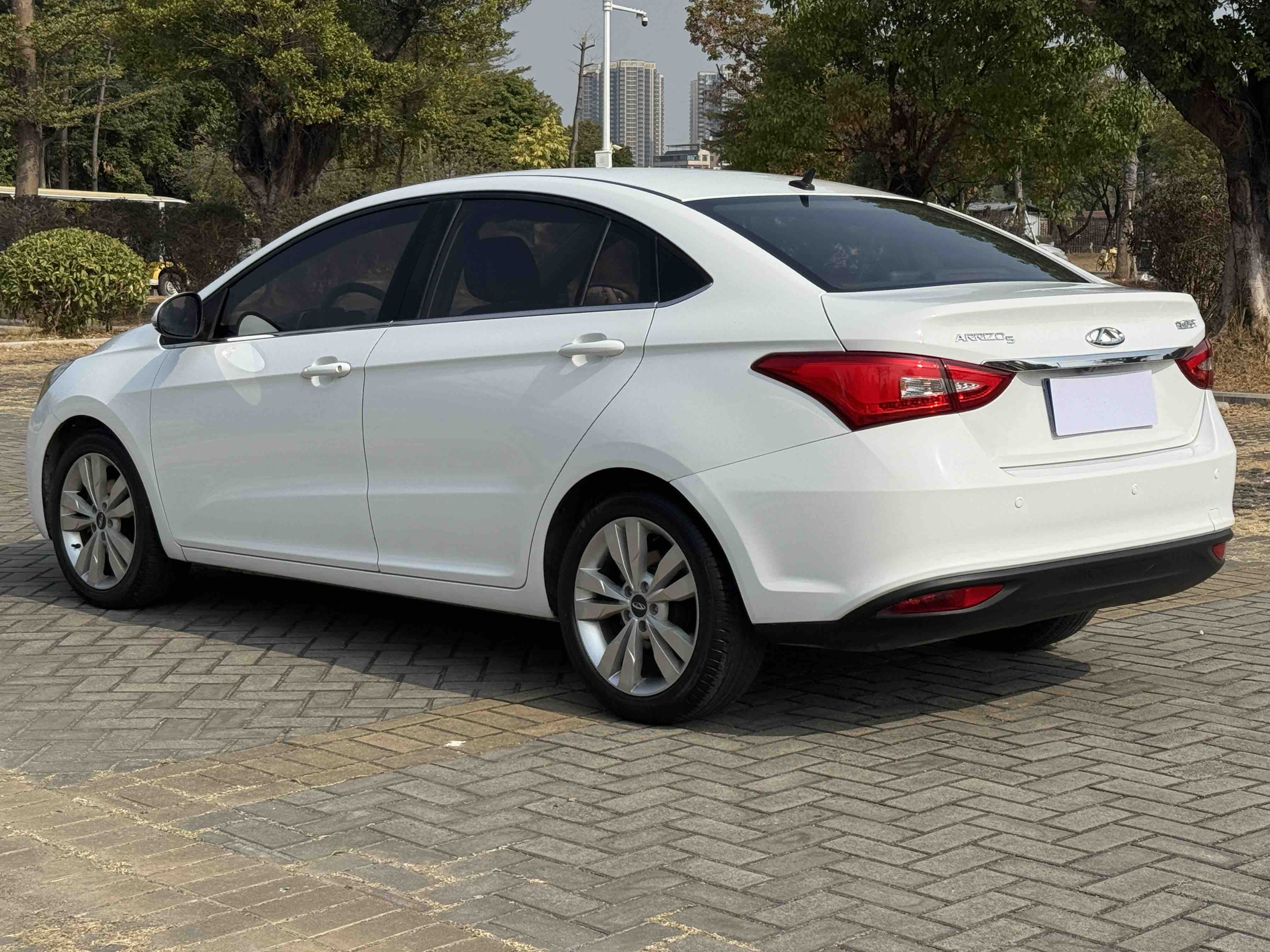 Chery Arrizo 5 2016 car image #11