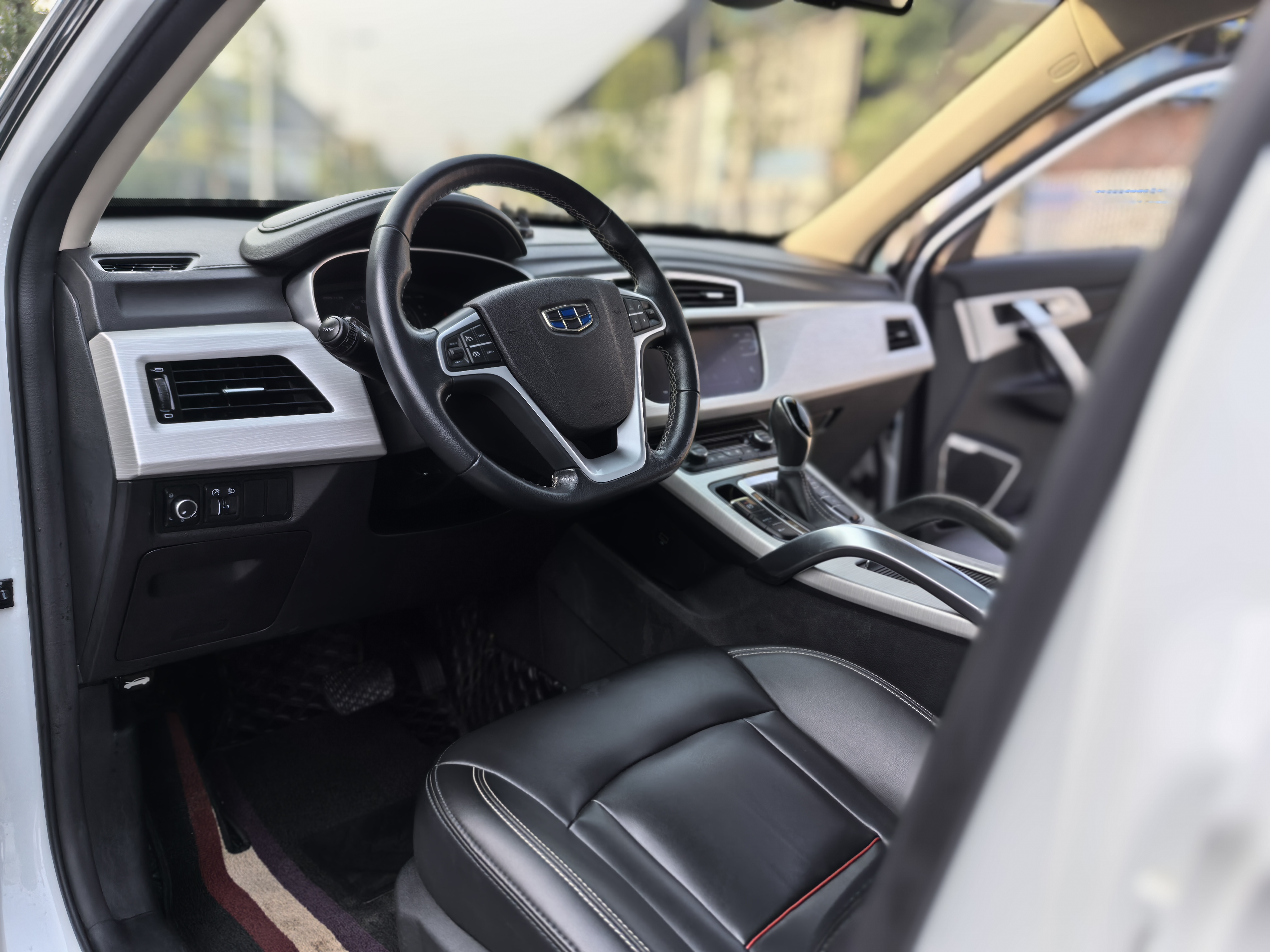 GEELY Boyue 2018 #11 GEELY Boyue 2018 car image #11