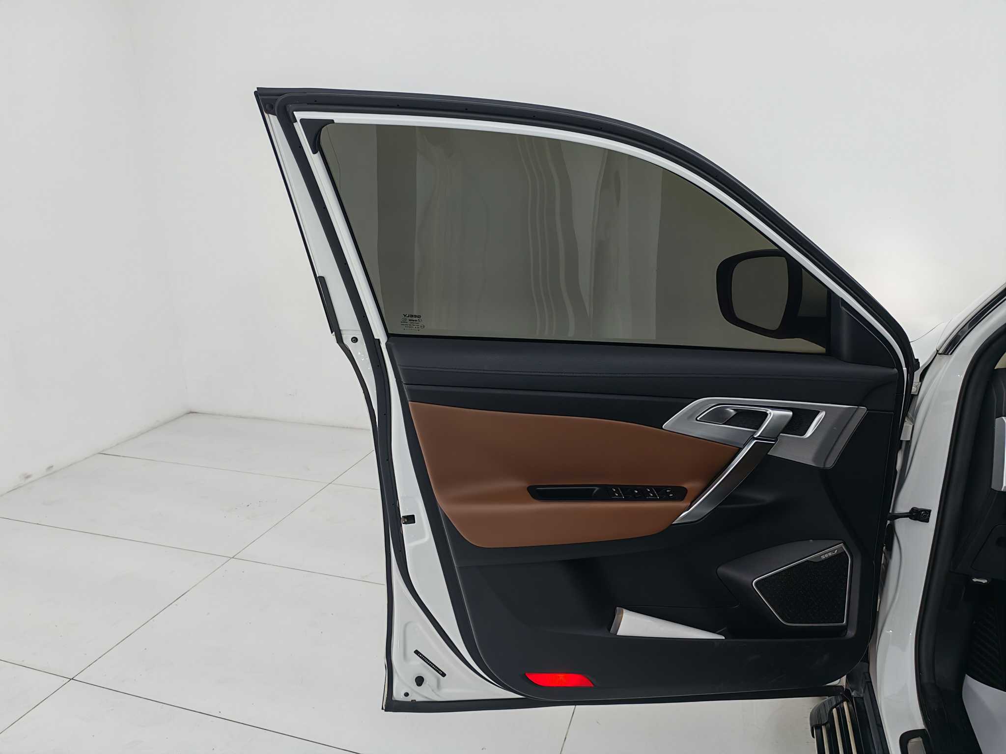 GEELY Boyue 2018 immagine di auto #11