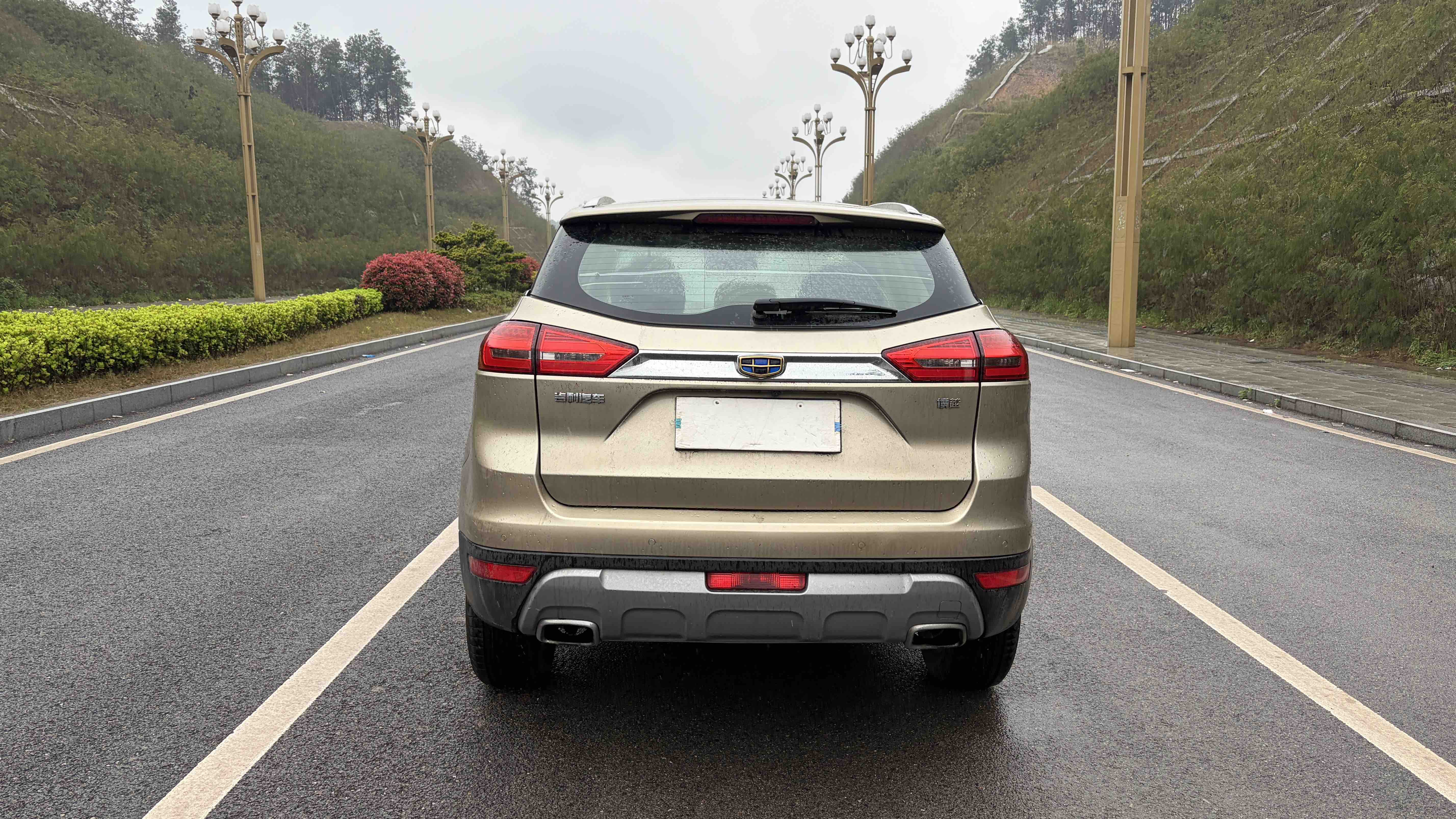 GEELY Boyue 2017 immagine di auto #11