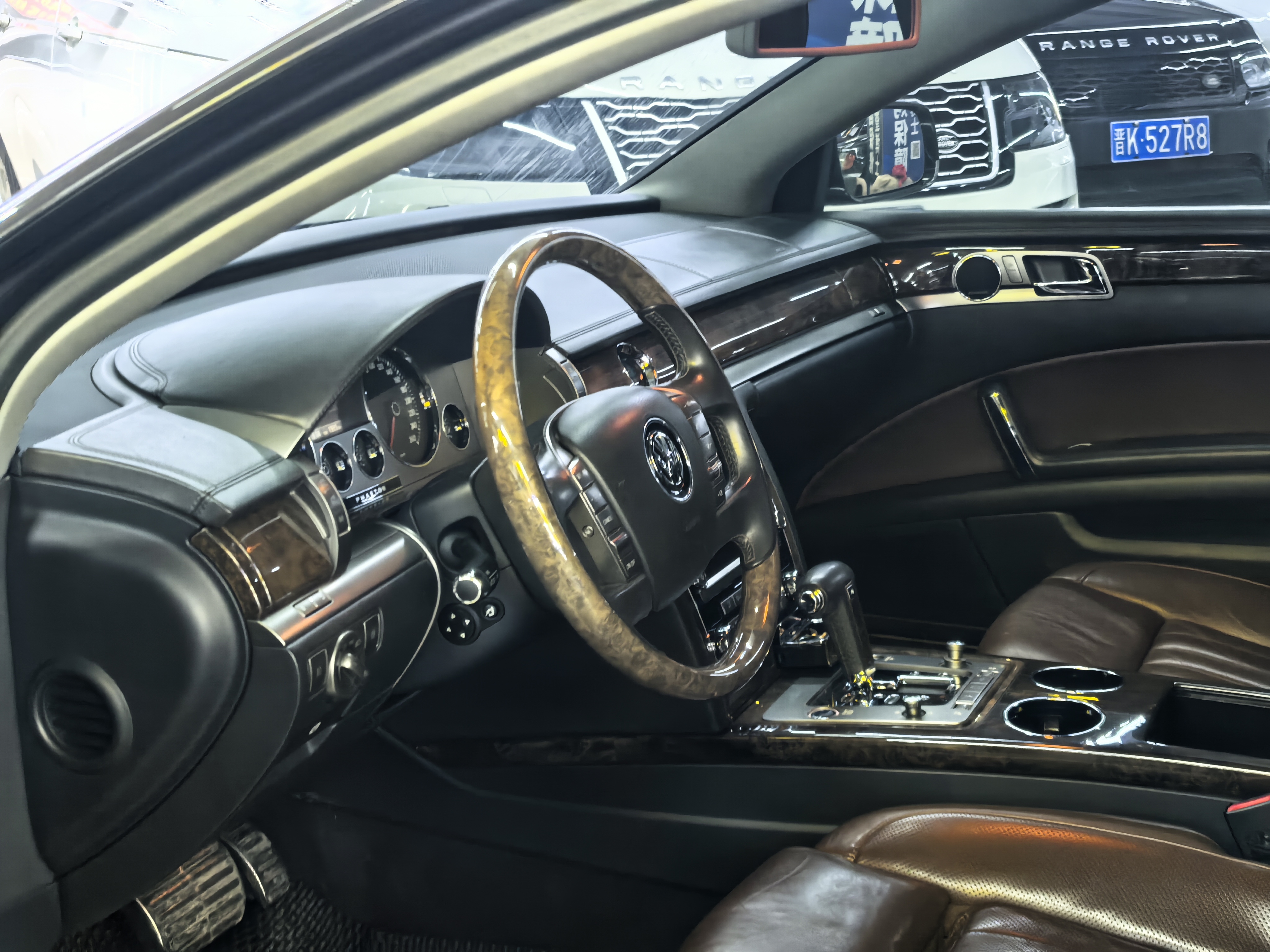 Volkswagen Pheaton 2015 immagine di auto #11