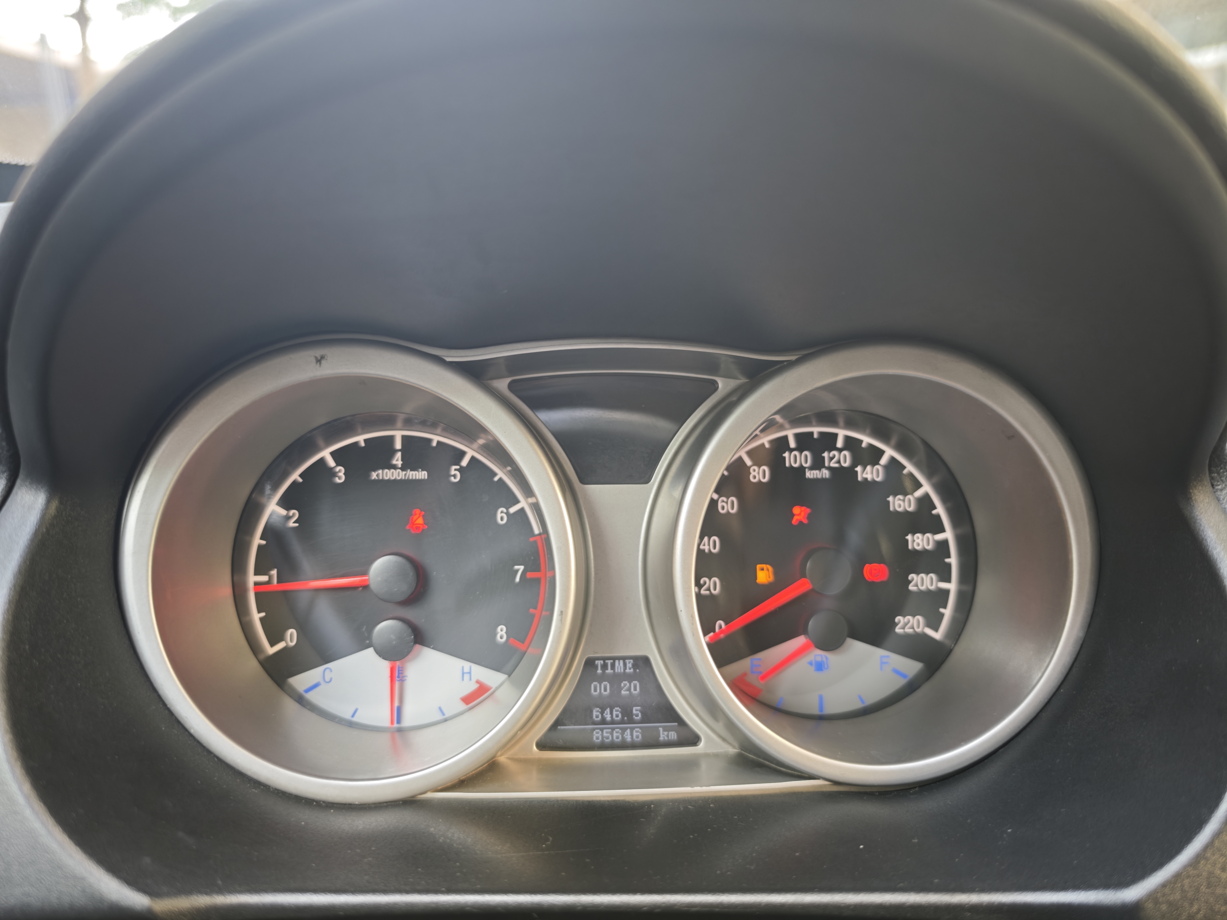 GEELY GX7 2012 car image #11