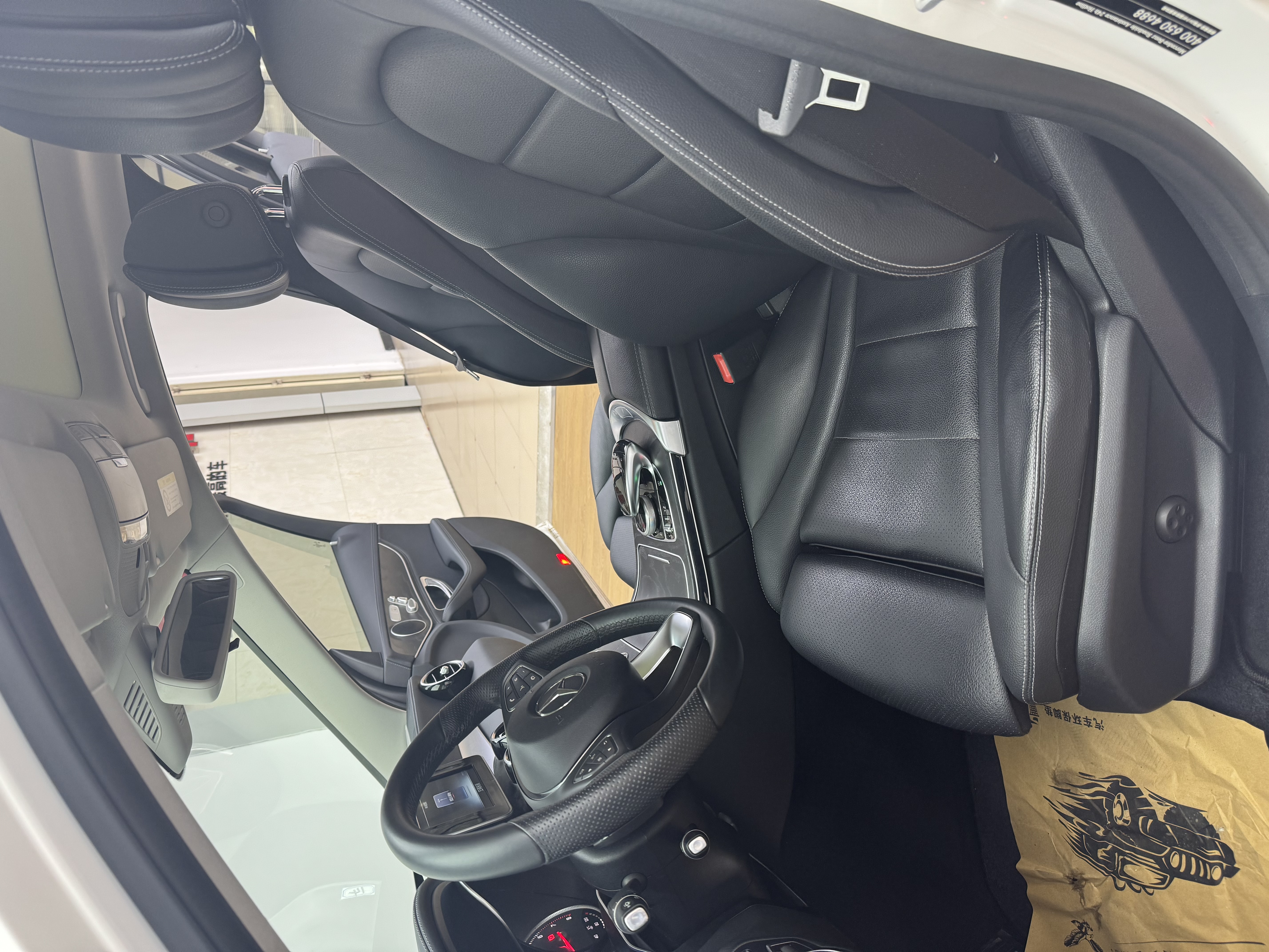 Mercedes-Benz C Class 2016 car image #11