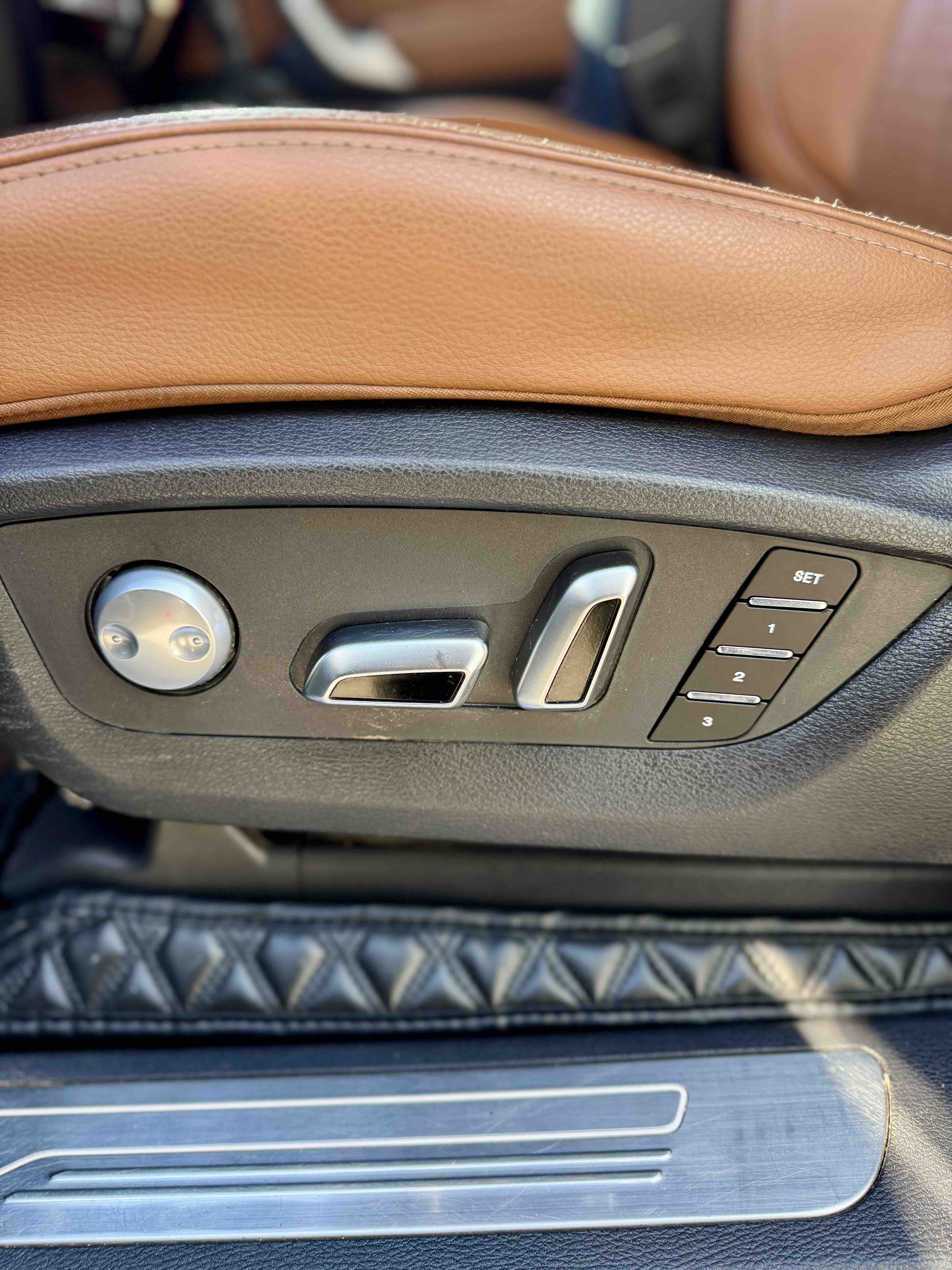 Haval H9 2015 car image #11