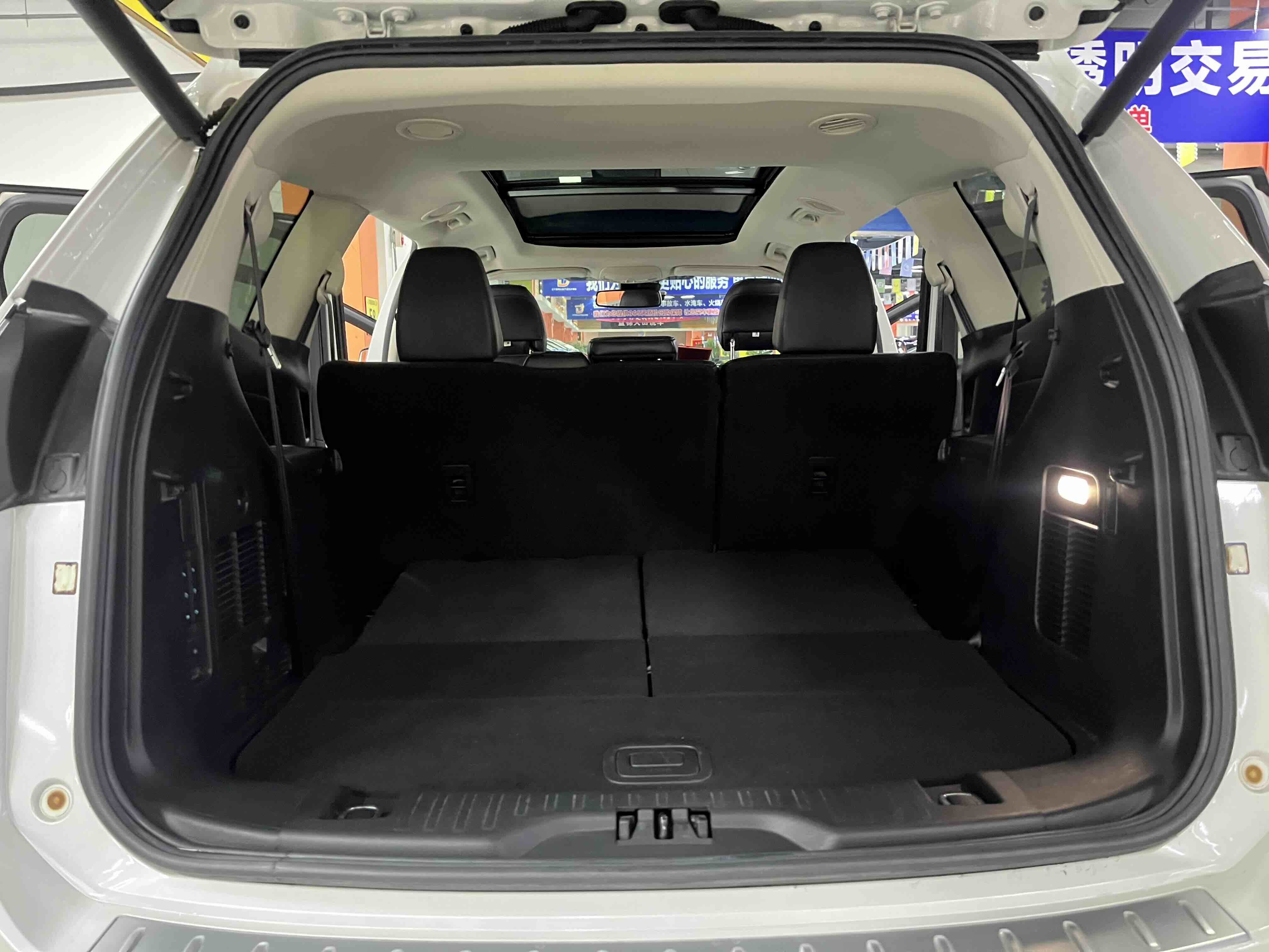 Ford Edge 2017 صورة سيارة #11