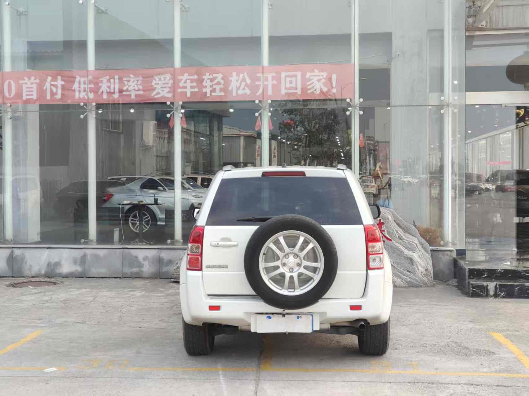 铃木 超级维特拉 2012 汽车图片 #11