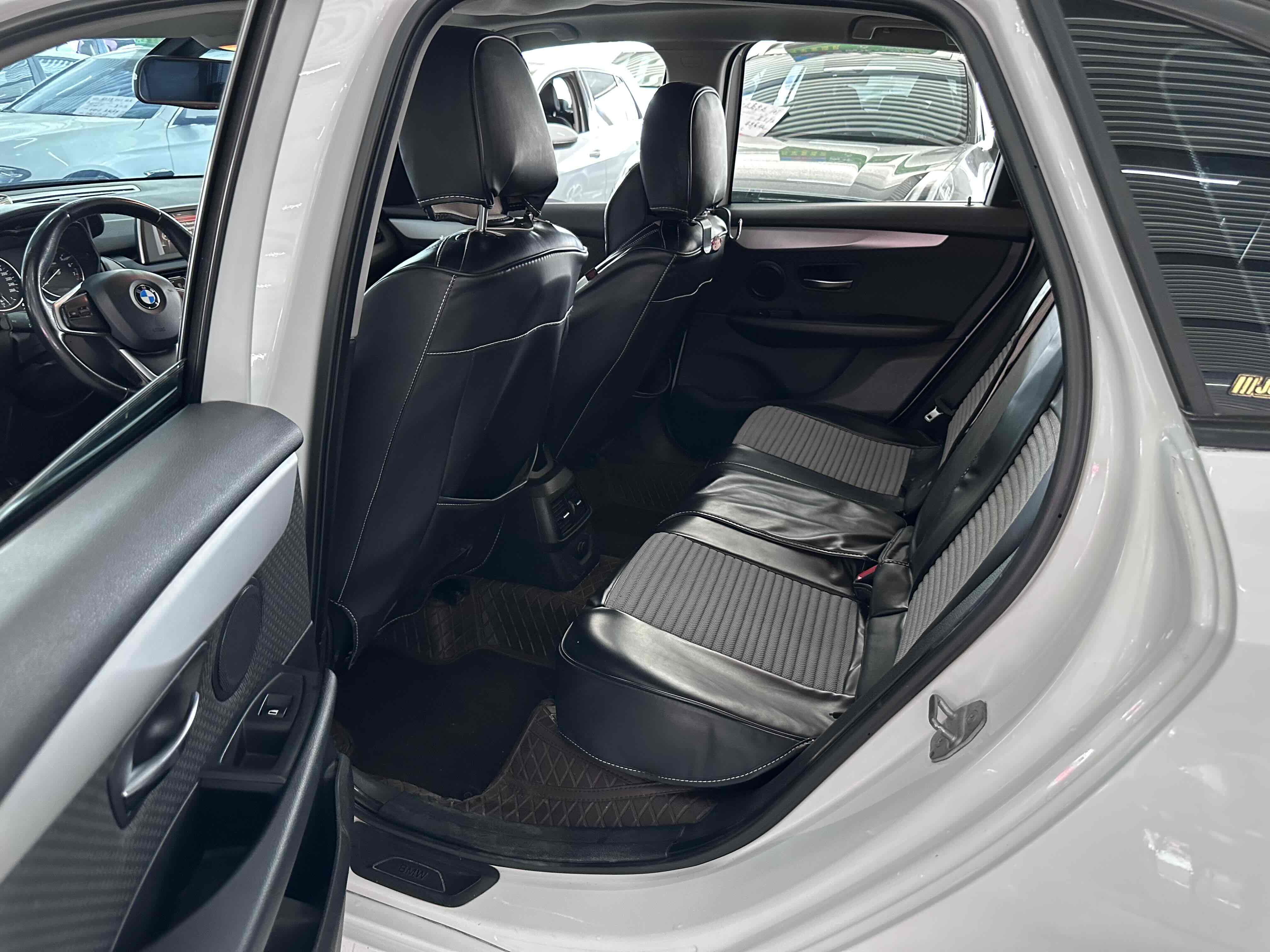 BMW 2 Series (Imported) 2015 car image #11