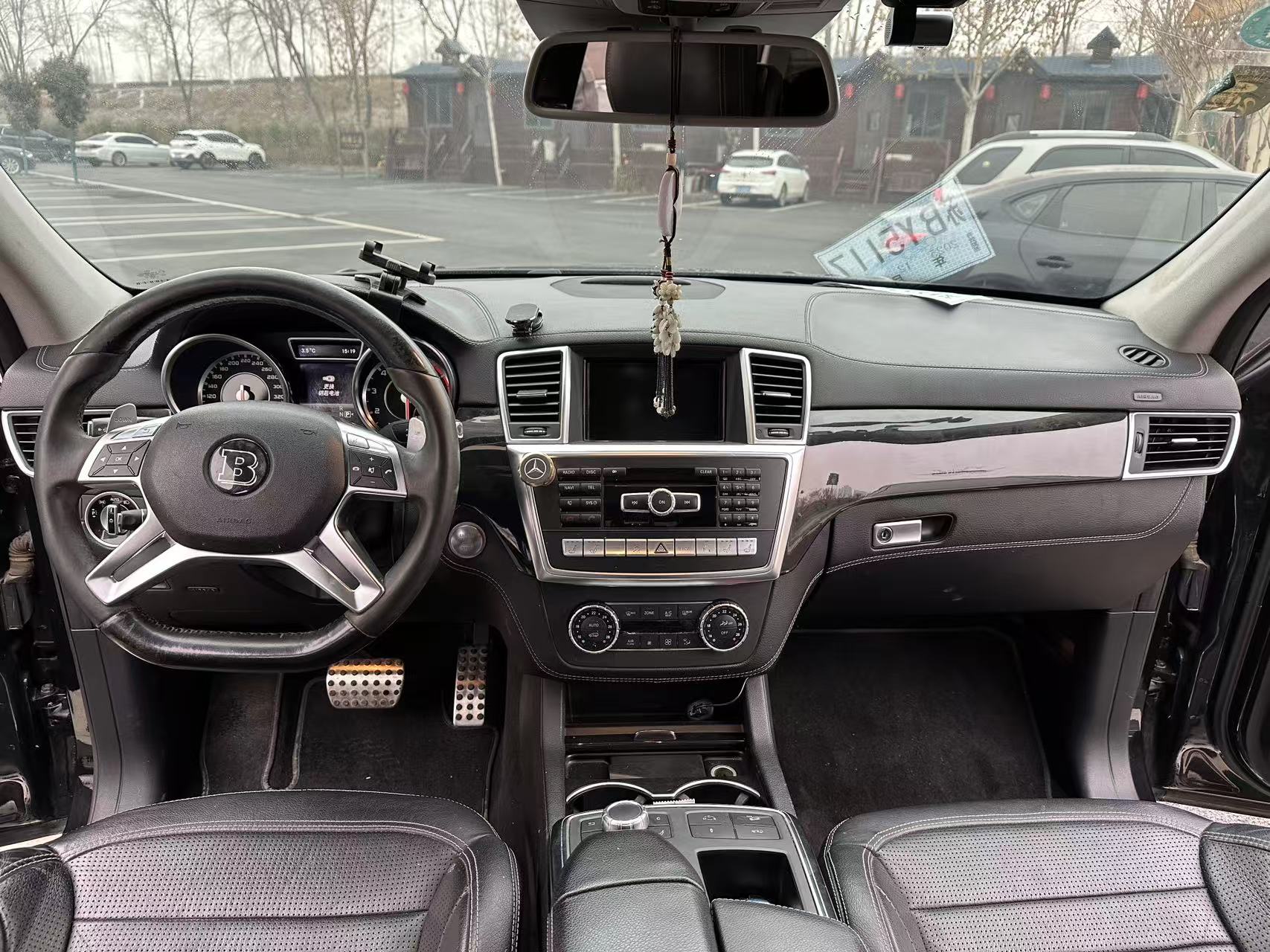 Mercedes-Benz GL AMG 2013 immagine di auto #11