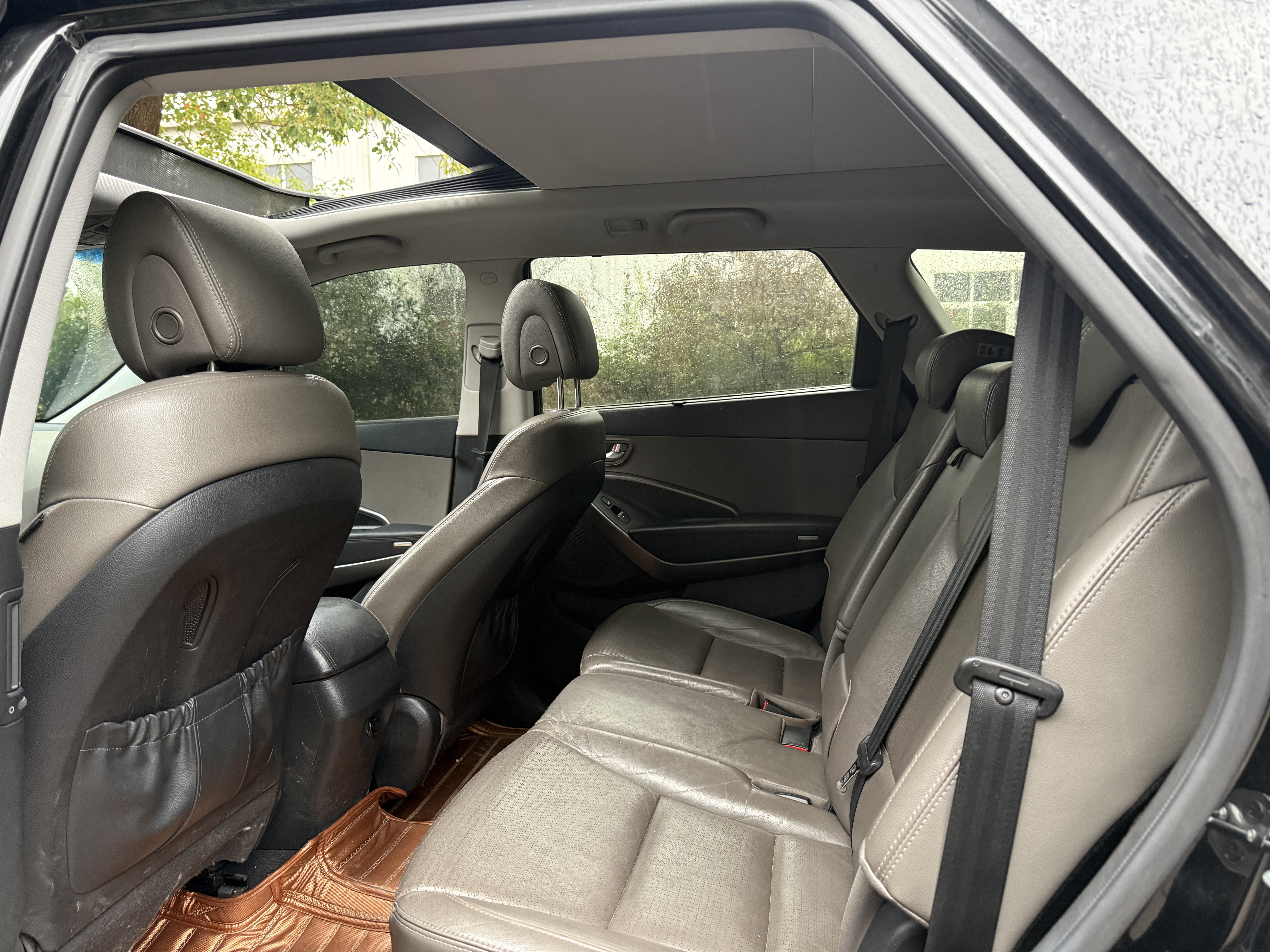 Hyundai Grand Santa Fe 2015 car image #11