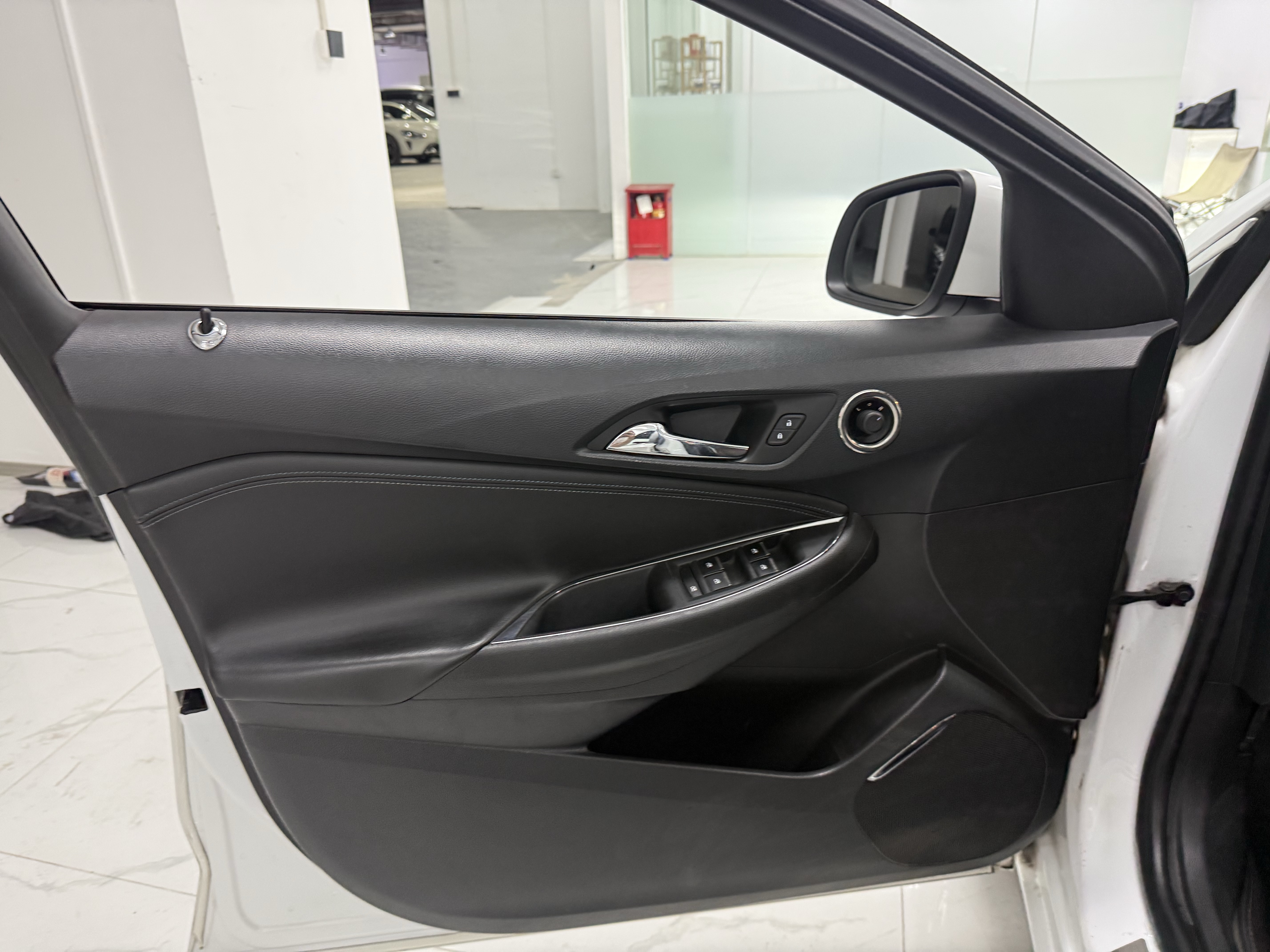 Chevrolet Cruze 2015 immagine di auto #11