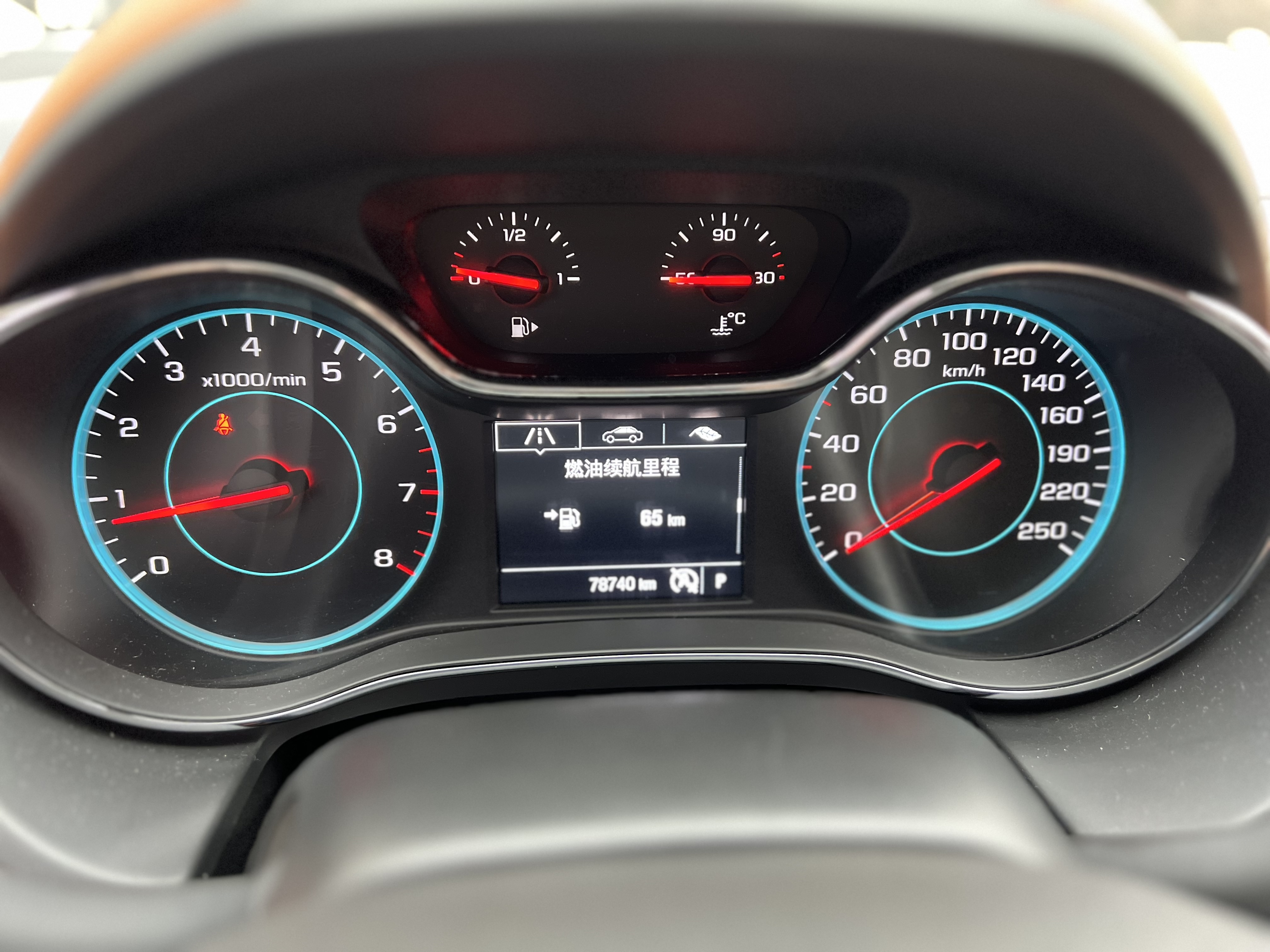 Chevrolet Cruze 2015 immagine di auto #11