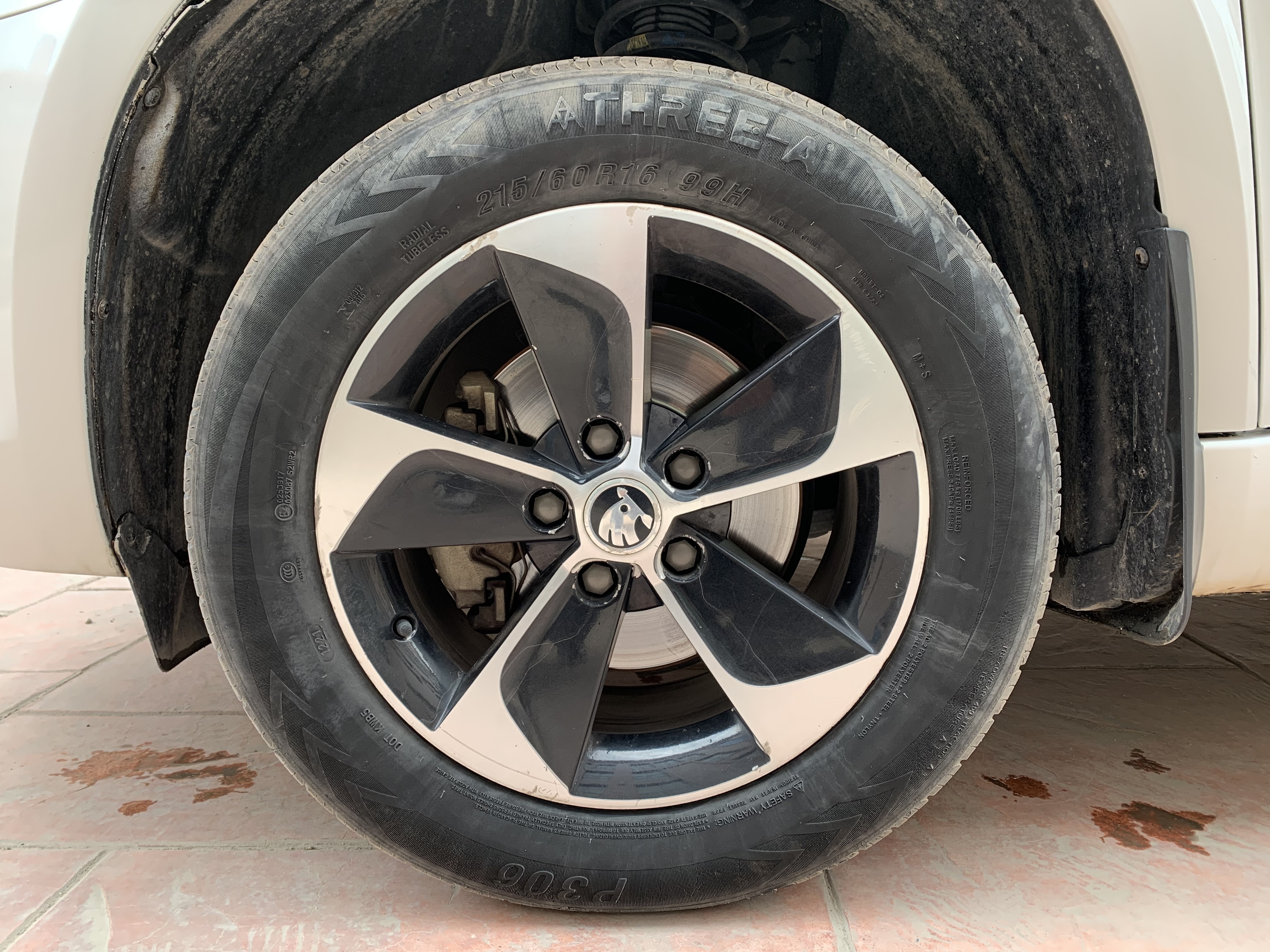 Skoda Yeti 2016 car image #11