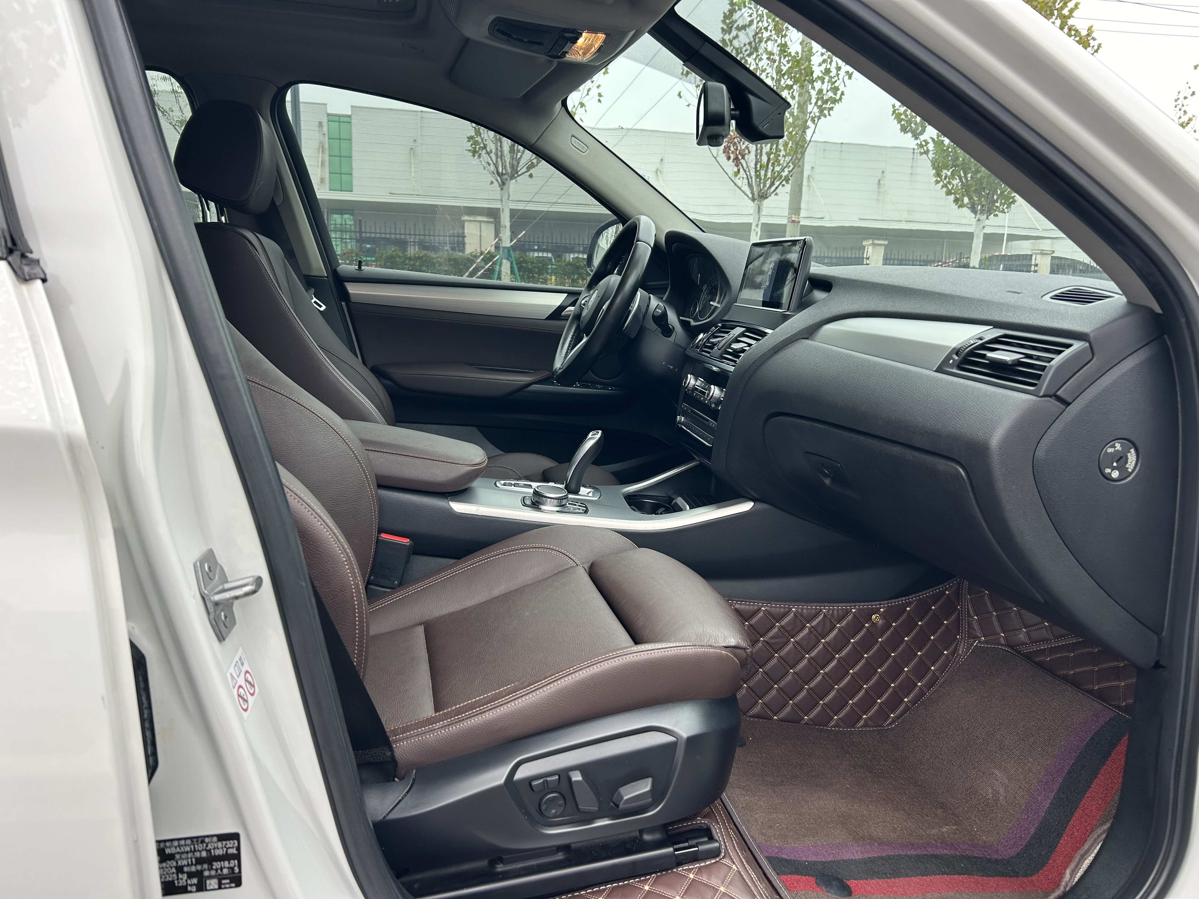 BMW X4 M40i 2018 #11 BMW X4 M40i 2018 car image #11