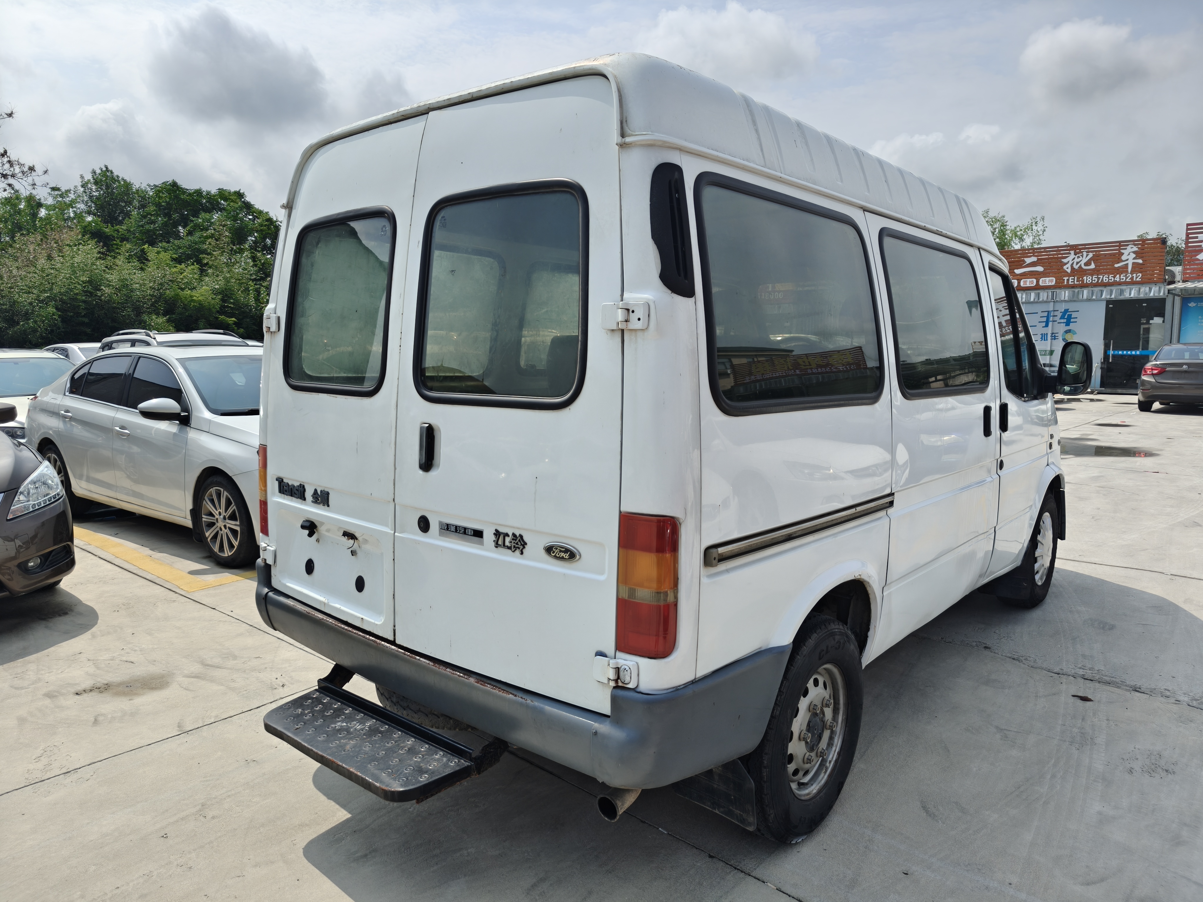 Ford Transit Classic 2016 #11 Ford Transit Classic 2016 car image #11