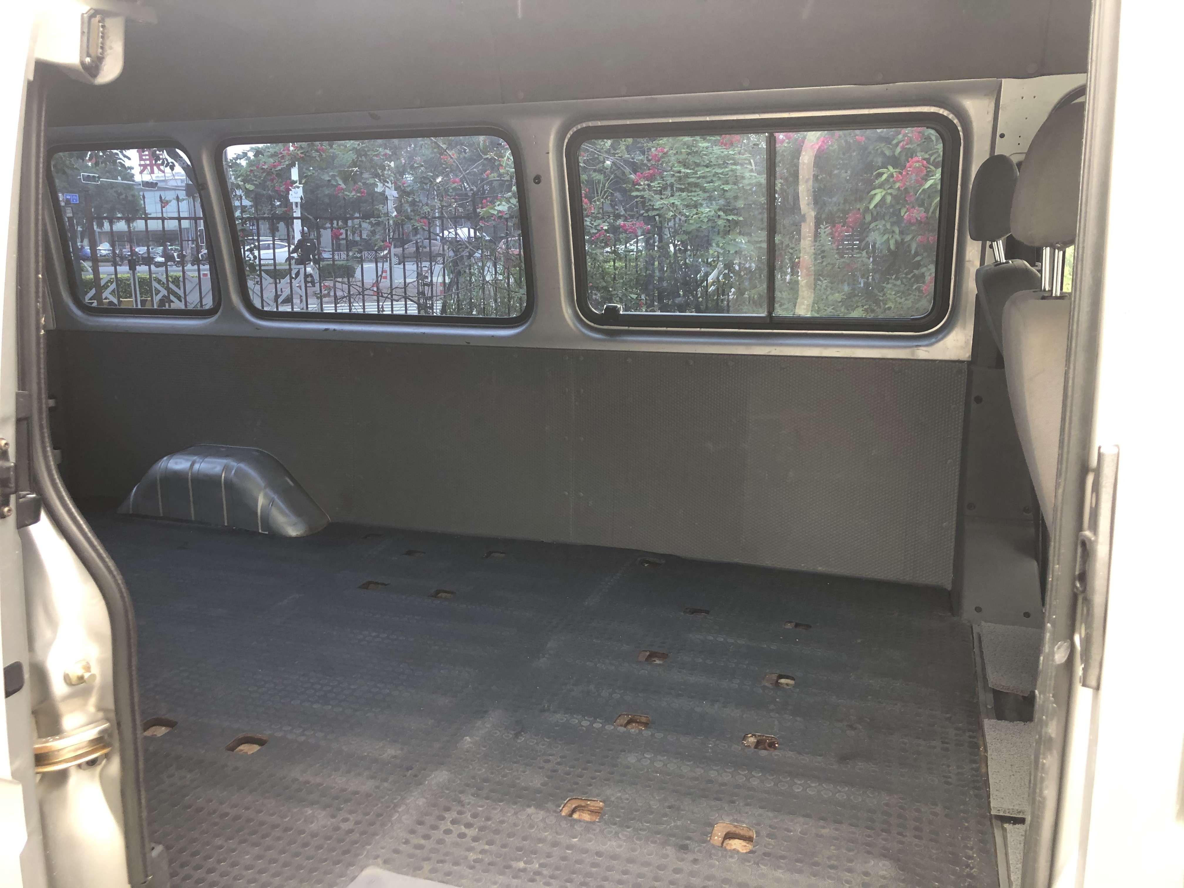 Ford Transit 2016 car image #11