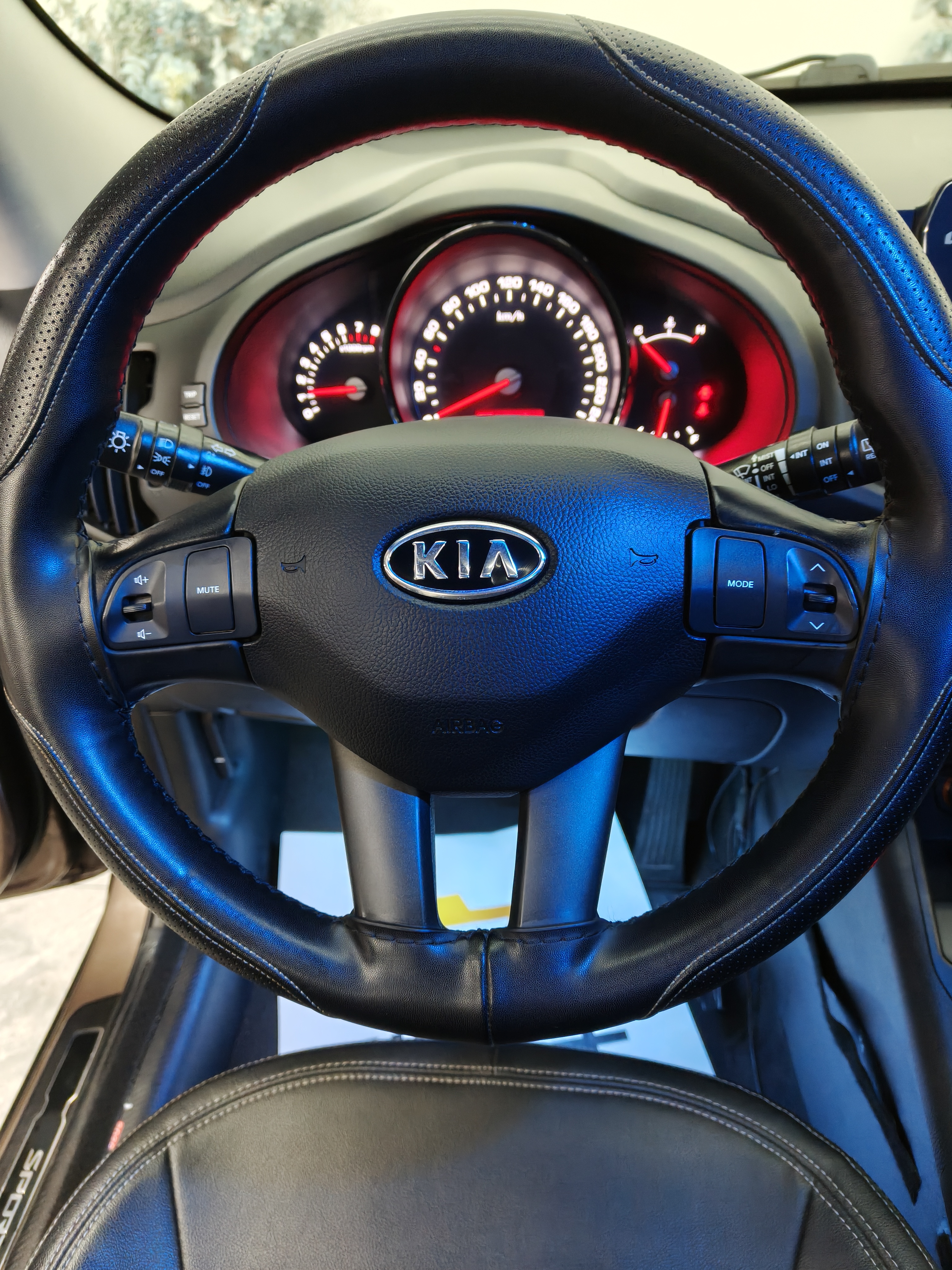 Kia Sportage R 2014 car image #11