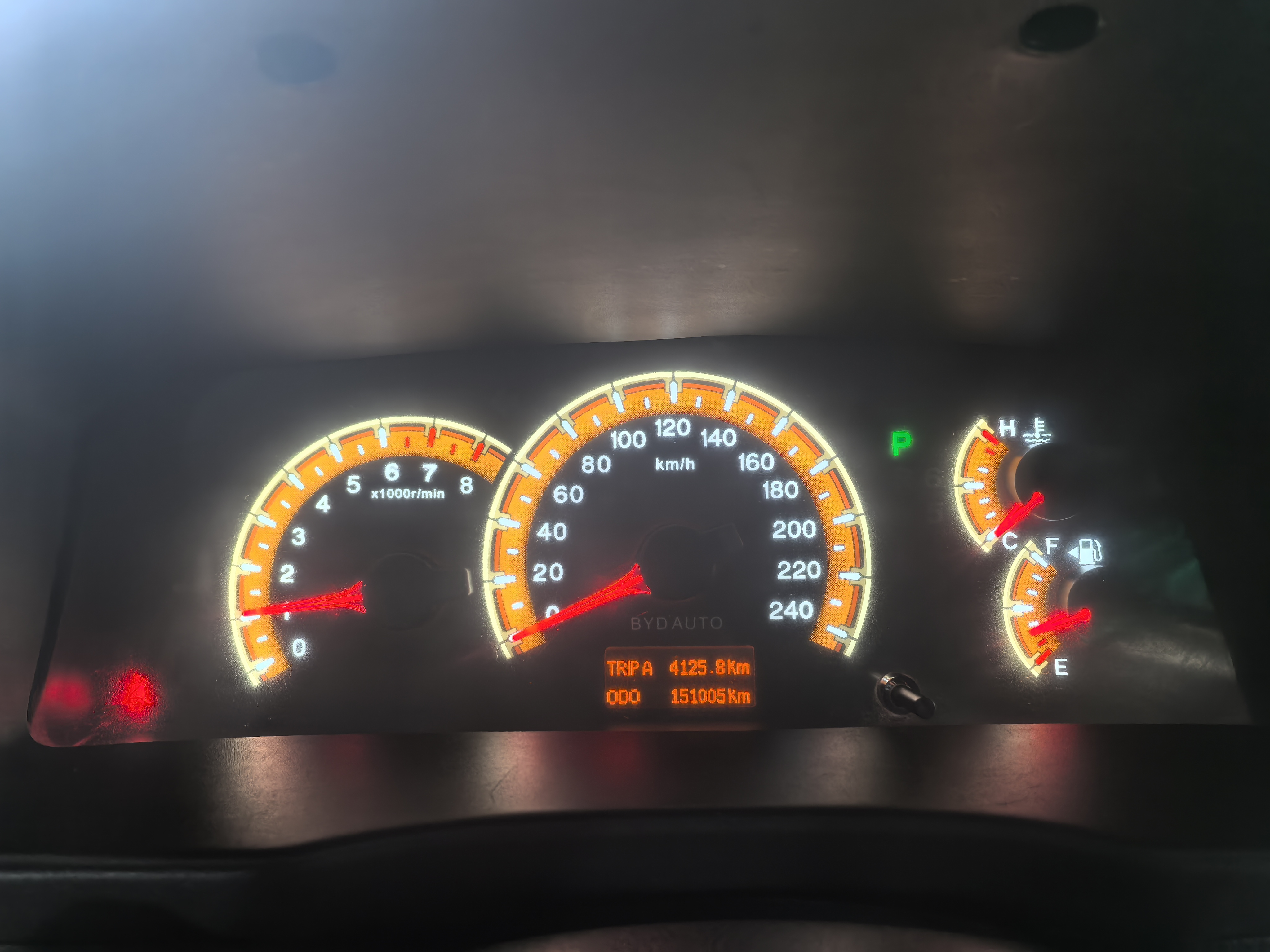 BYD L3 2015 car image #11