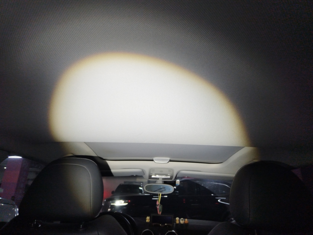 Audi A1 2015 car image #11