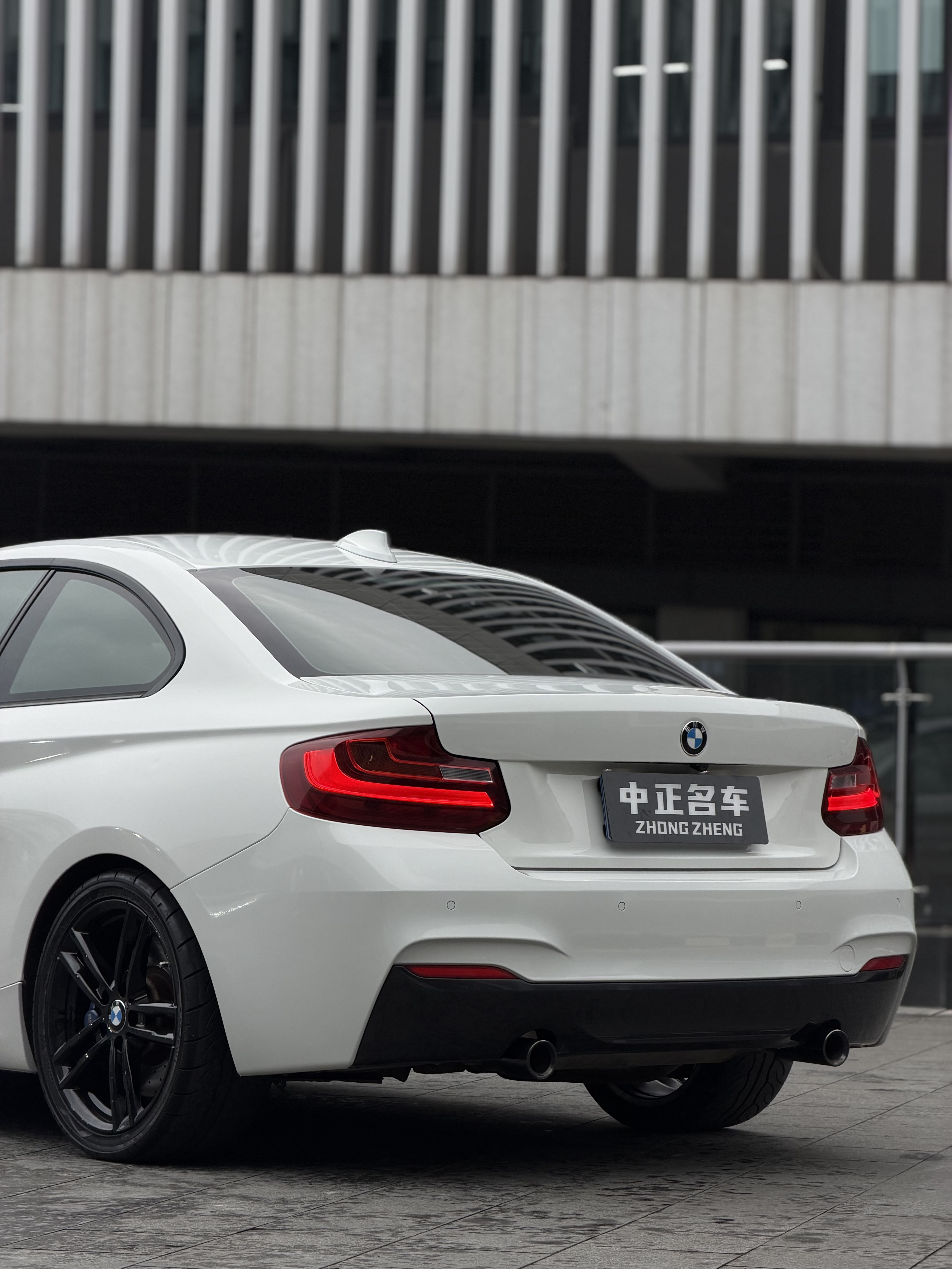 BMW M240i 2018 immagine di auto #11