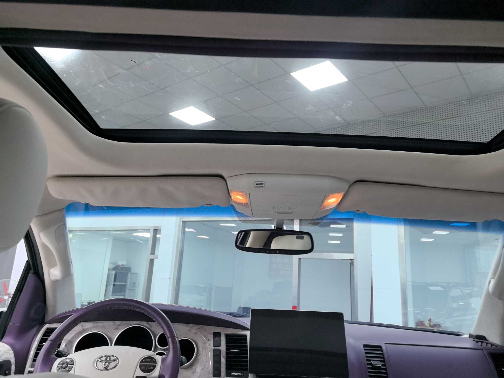 Toyota Sequoia 2013 #11 Toyota Sequoia 2013 immagine di auto #11