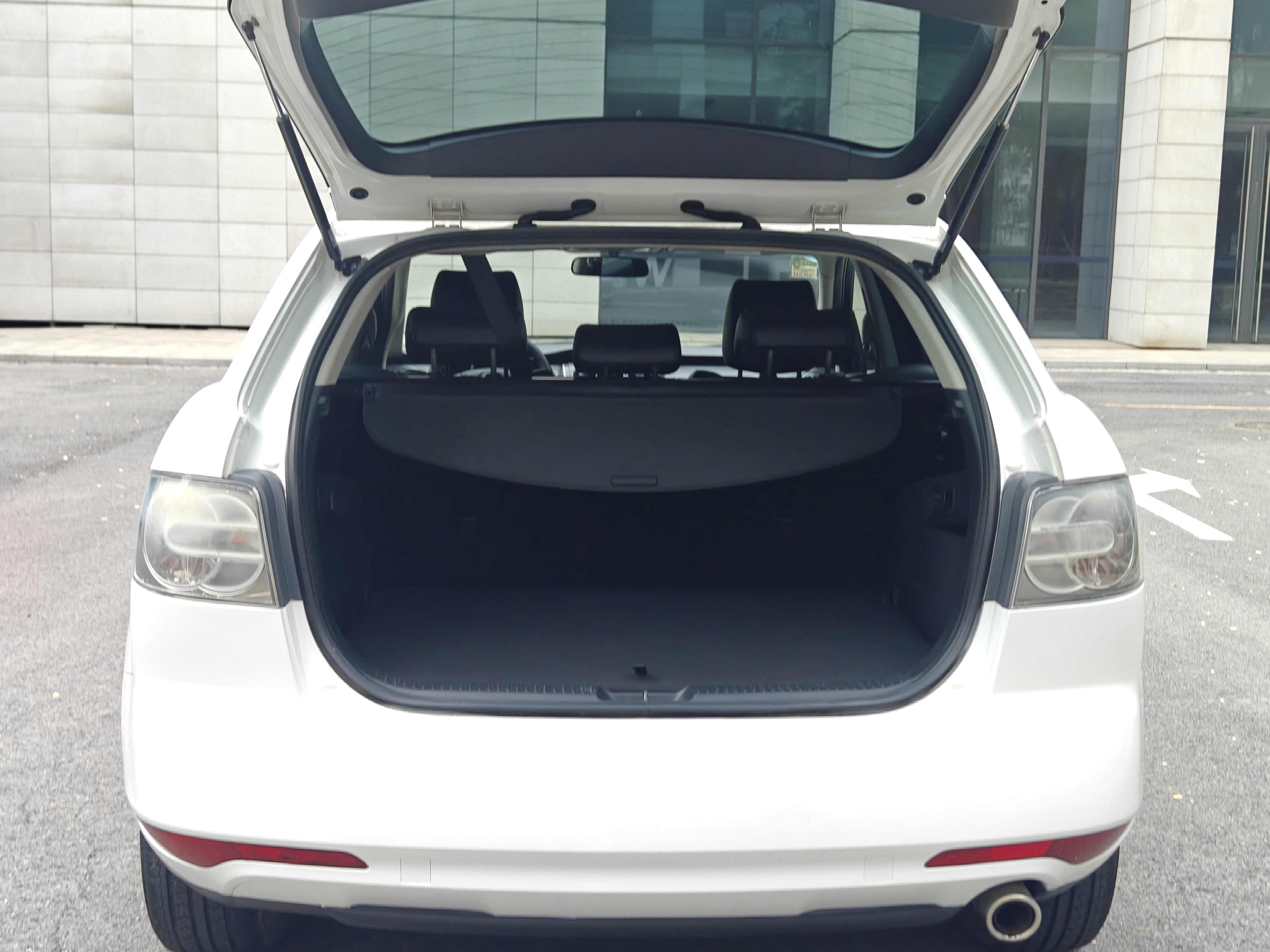 Mazda CX-7 (Imported) 2011 car image #11