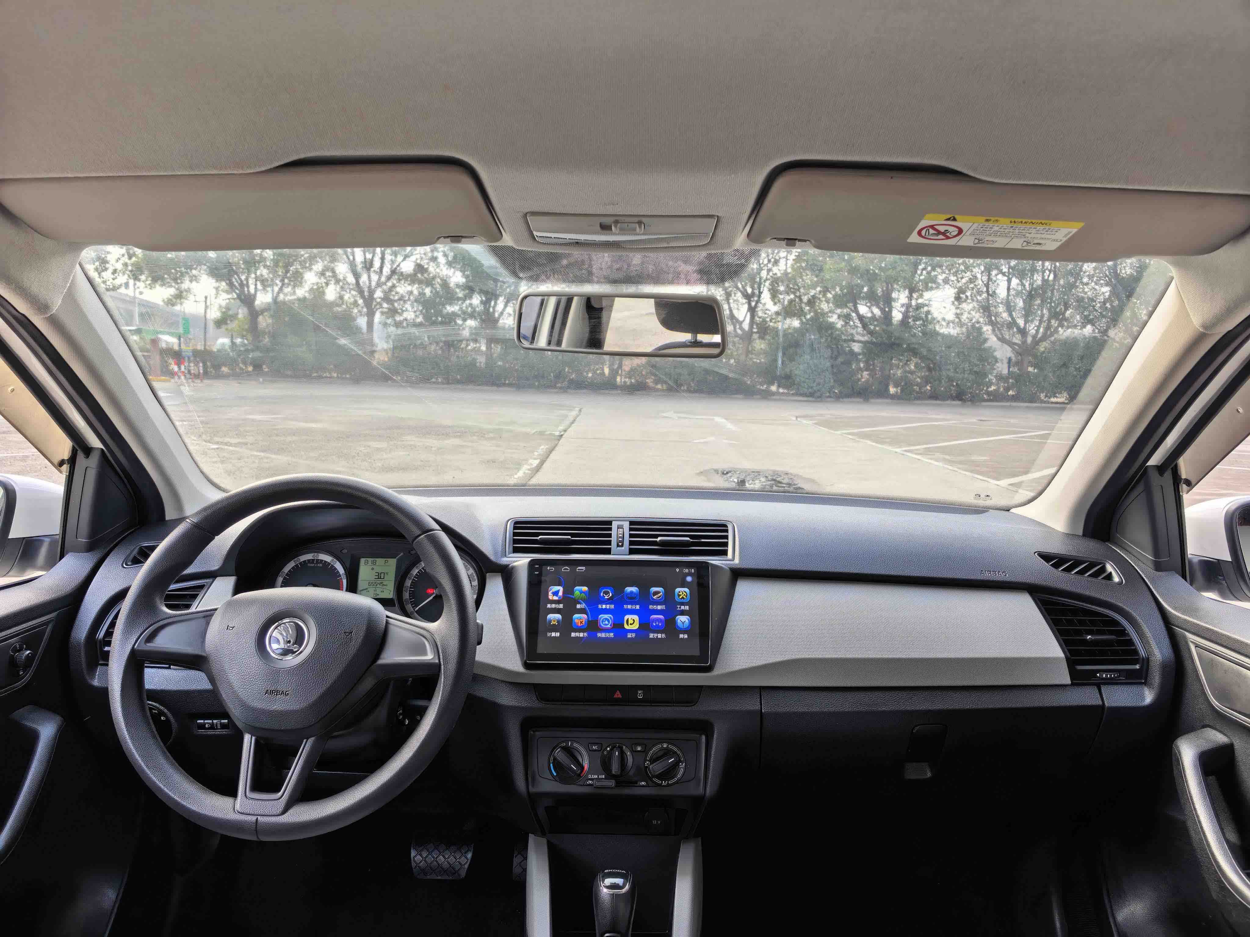 Skoda Fabia 2018 #11 Skoda Fabia 2018 car image #11