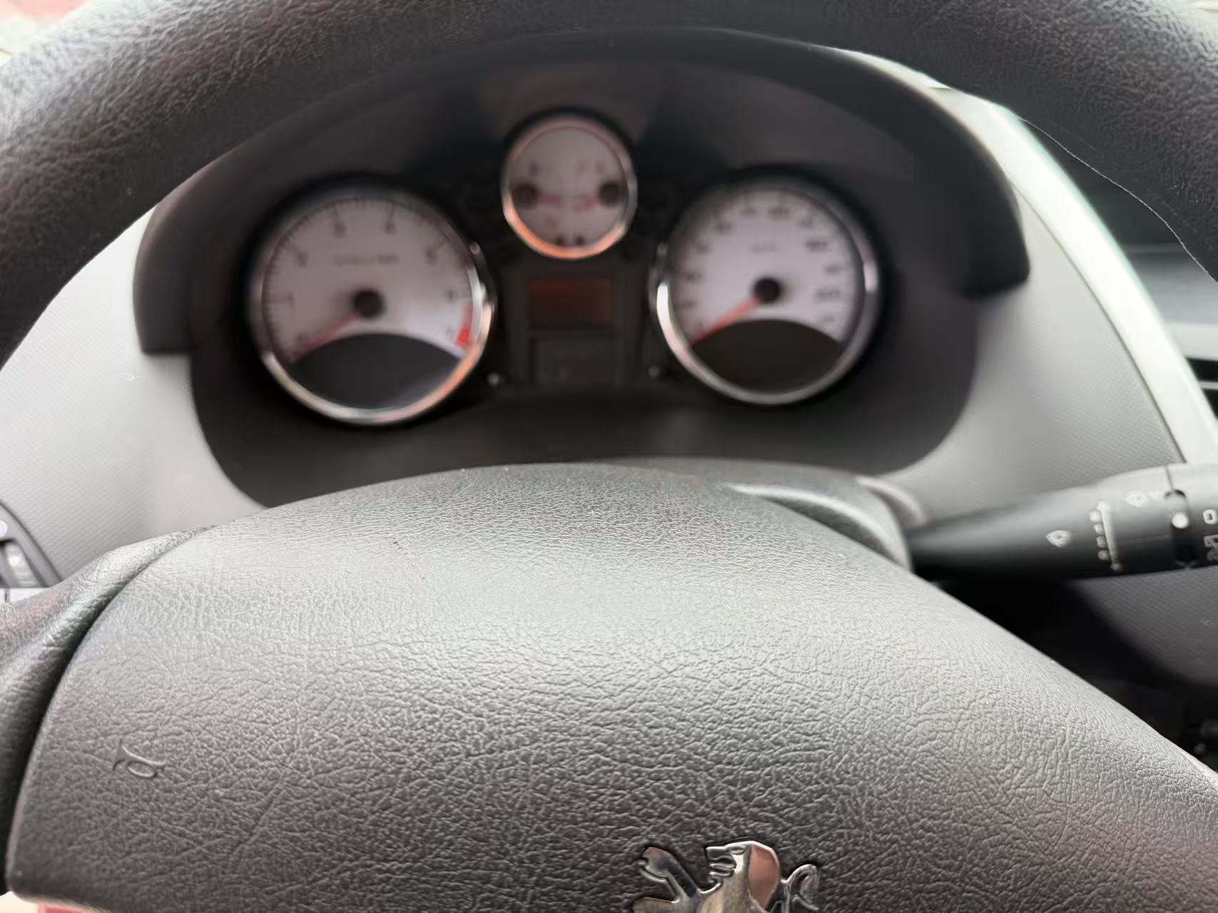 标致 标致207 2012 汽车图片 #11