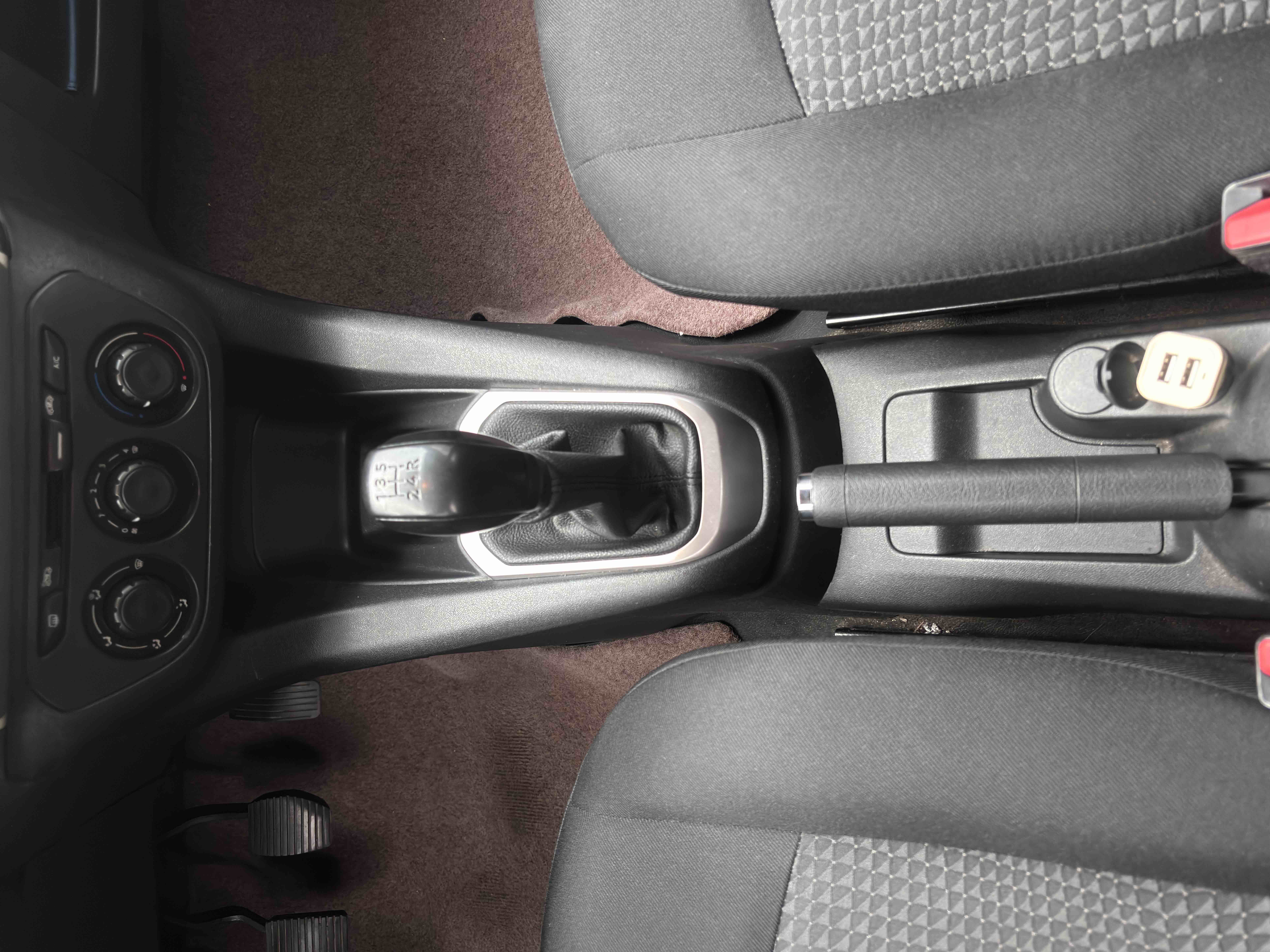 标致 标致301 2015 汽车图片 #11