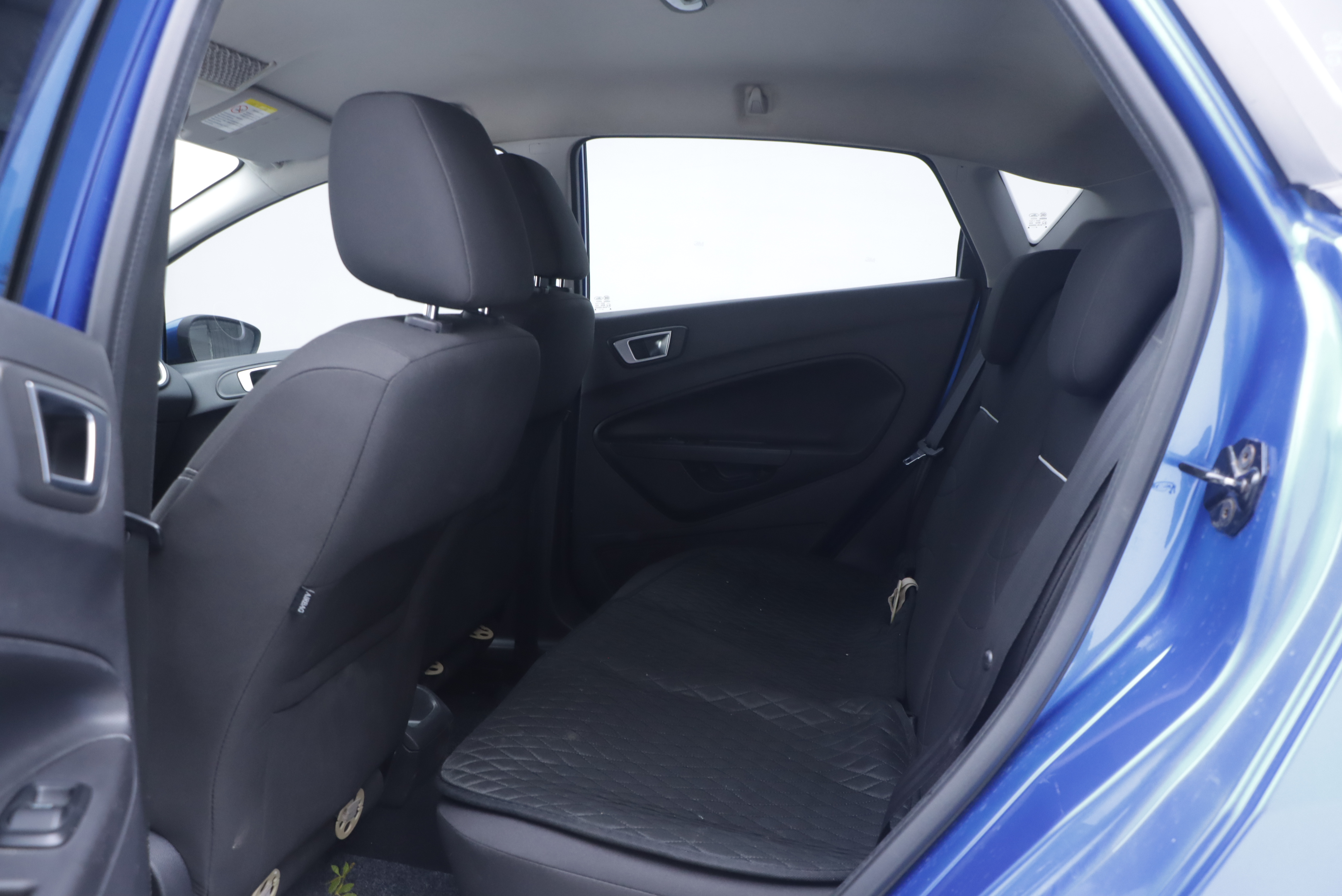 Ford Fiesta 2015 #11 Ford Fiesta 2015 car image #11