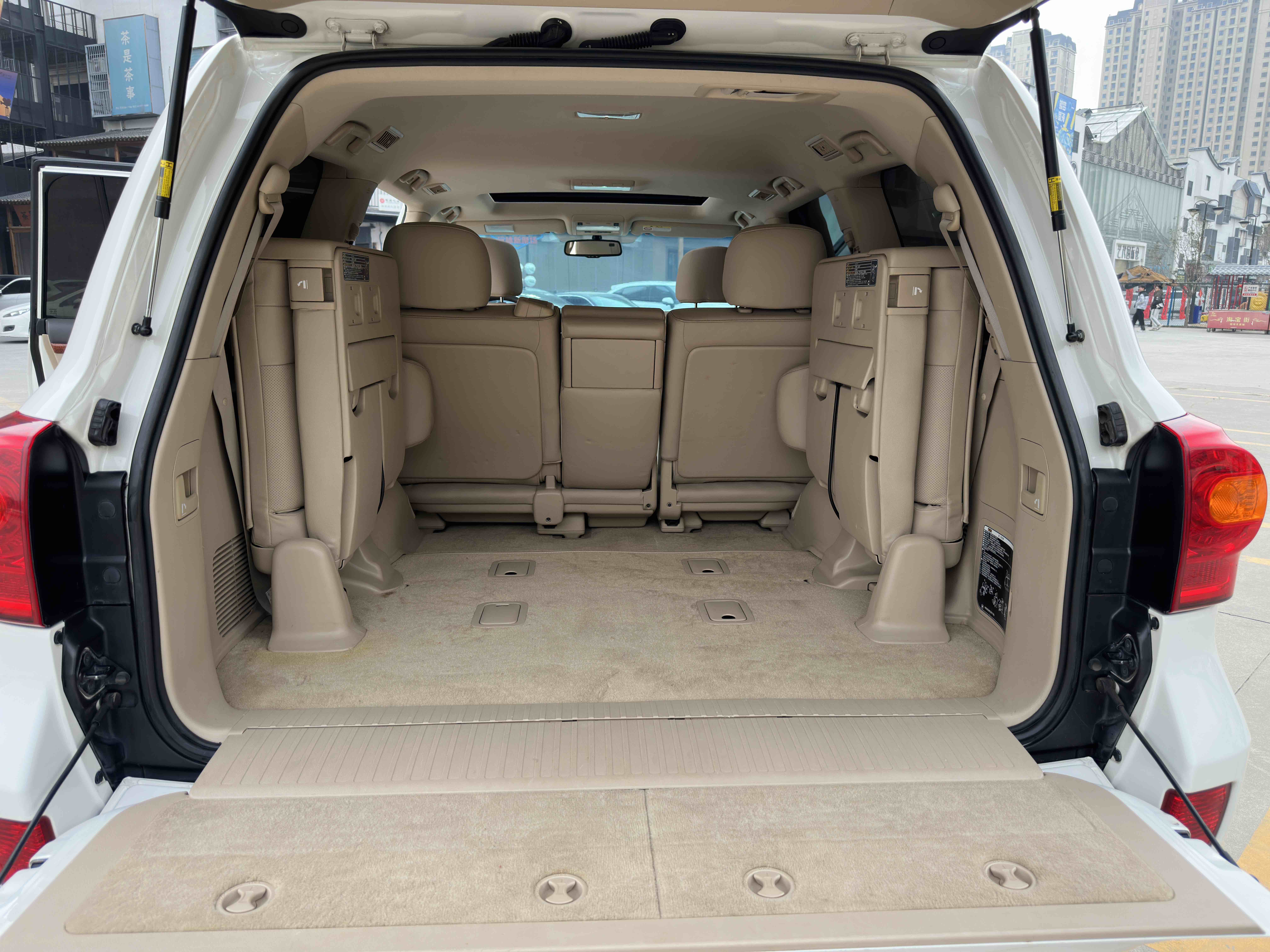 Toyota Land Cruiser 2013 car image #11