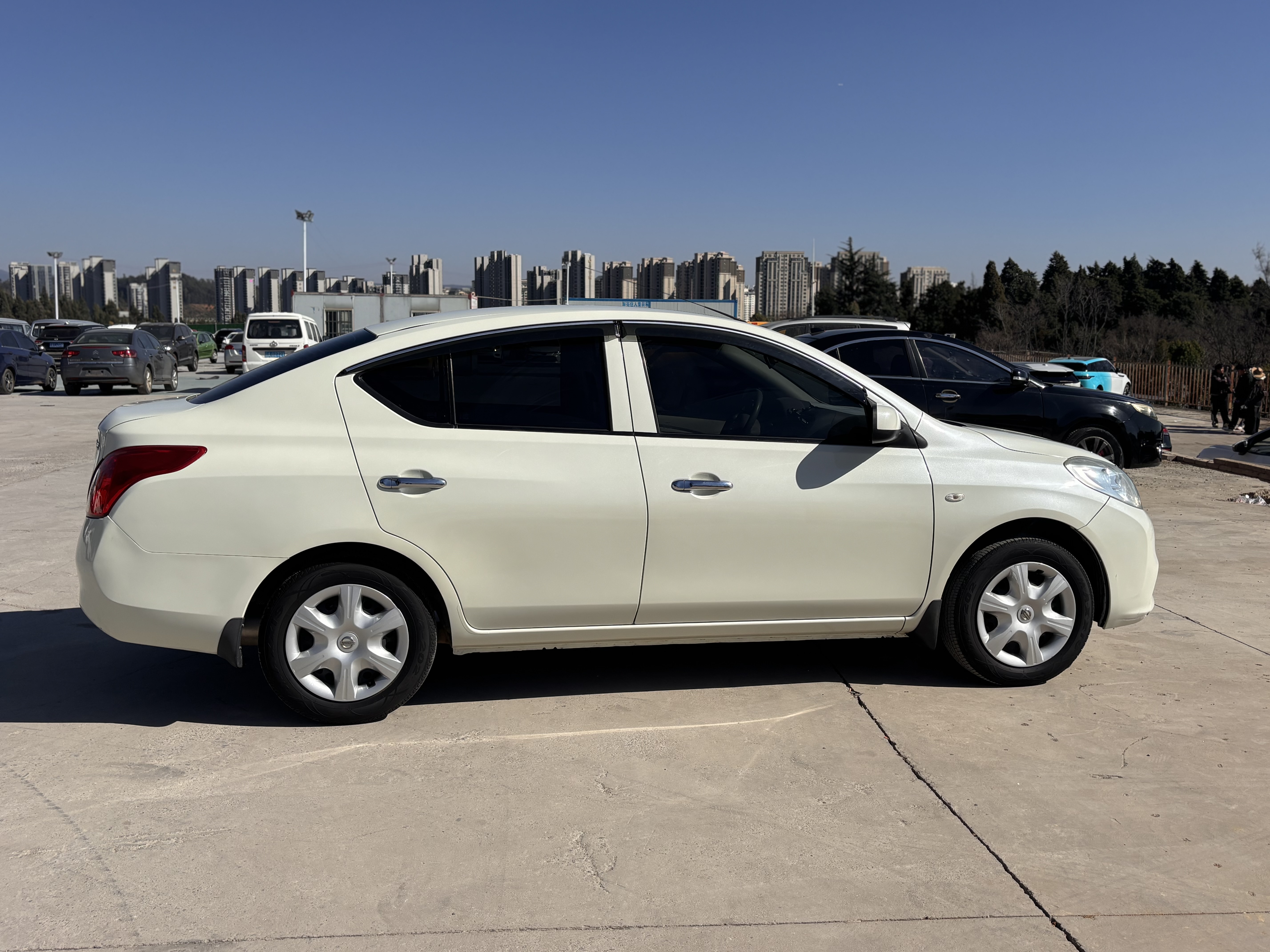 日产 阳光 2012 汽车图片 #11