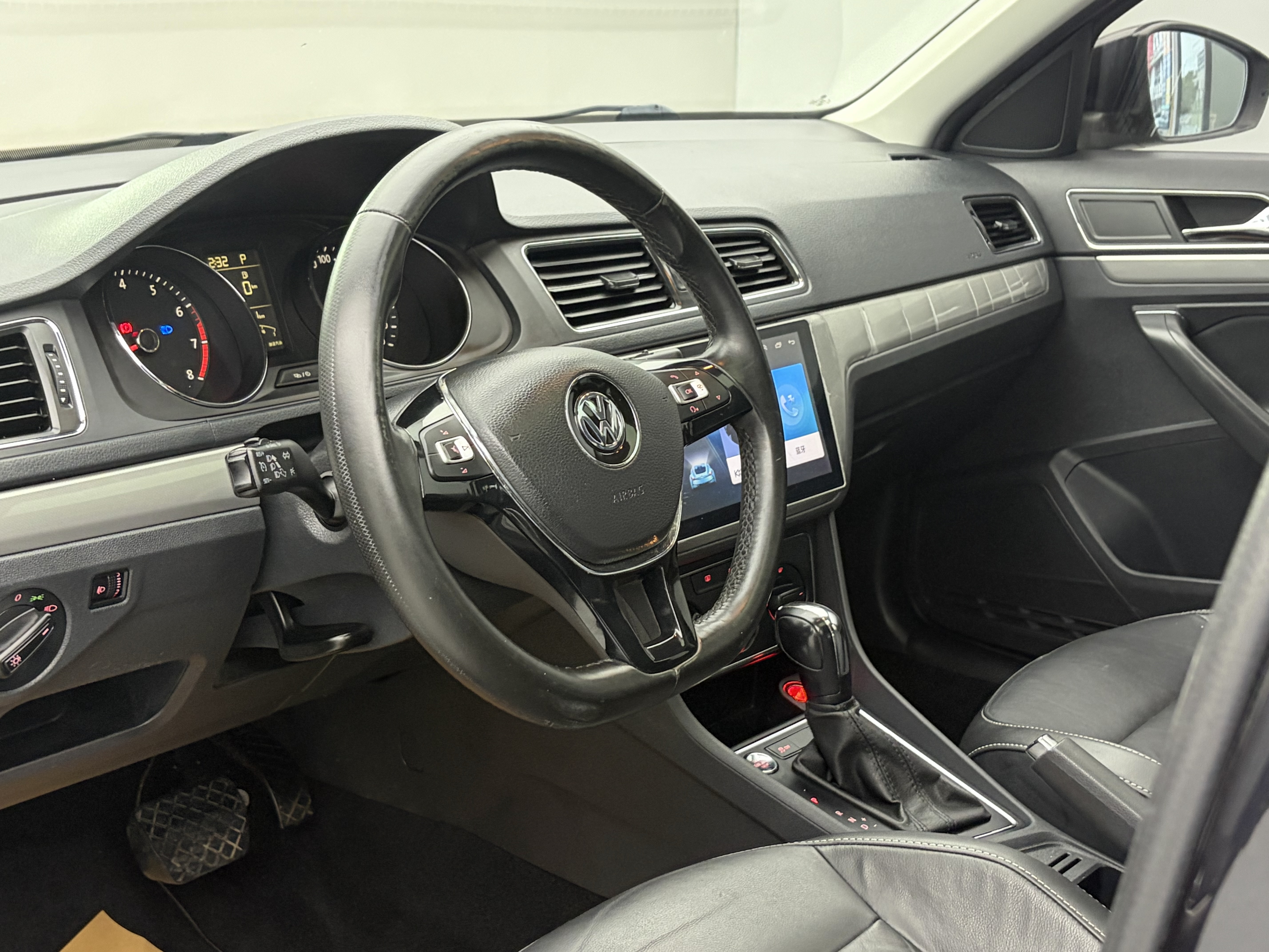 Volkswagen Lavida 2019 #11 Volkswagen Lavida 2019 car image #11