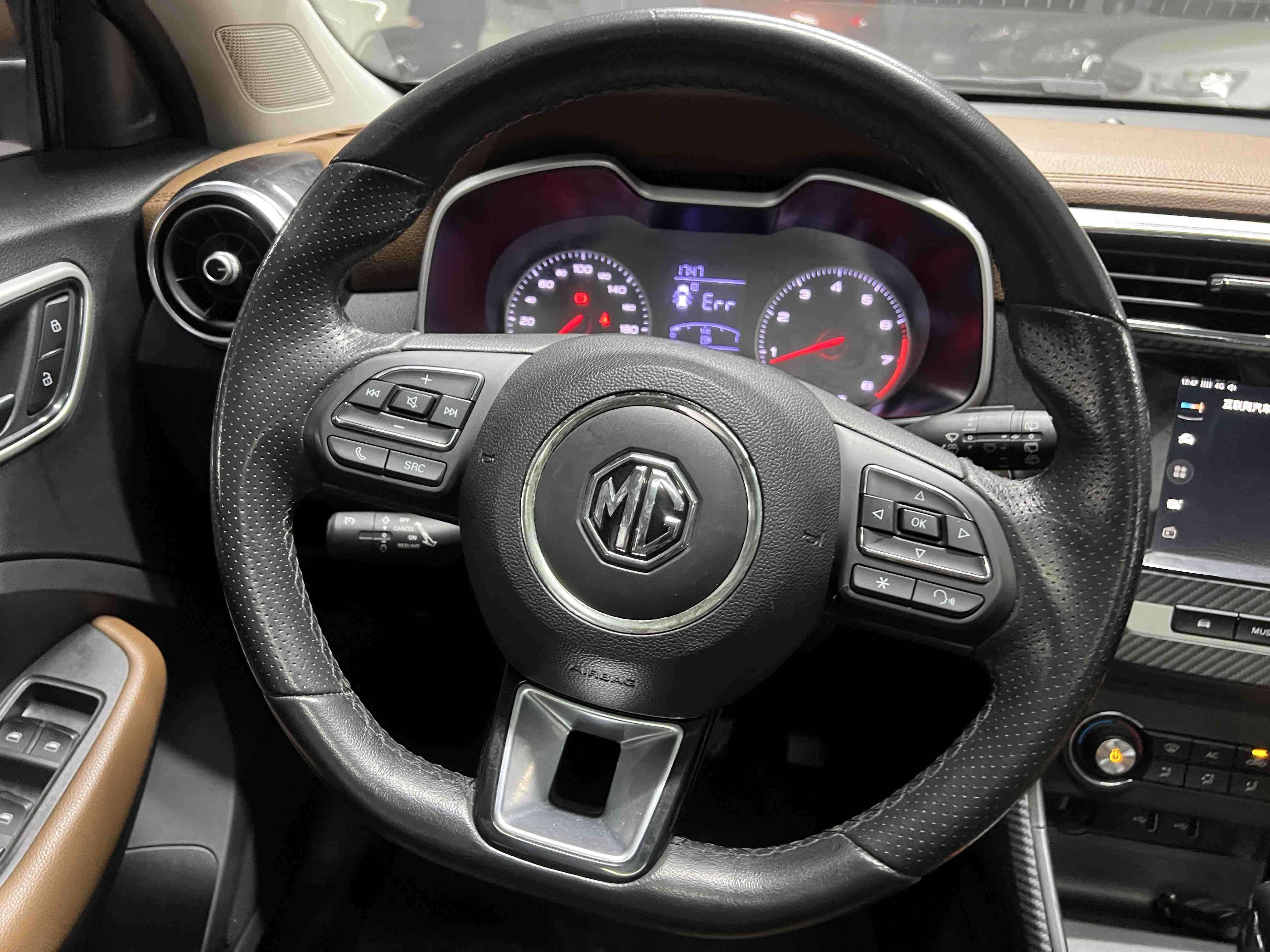 MG ZS 2018 #11 MG ZS 2018 car image #11