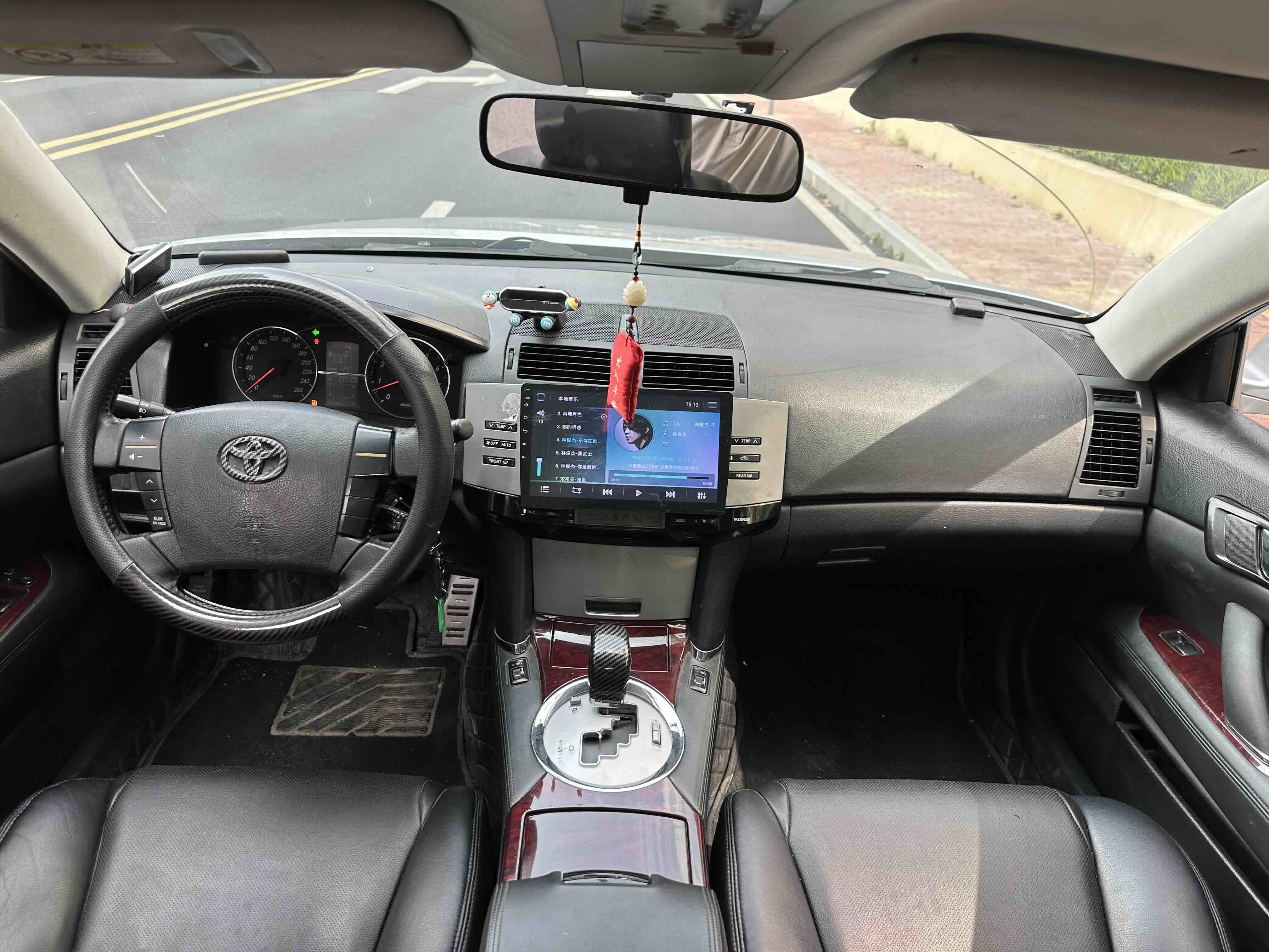 Toyota Reiz 2006 immagine di auto #11